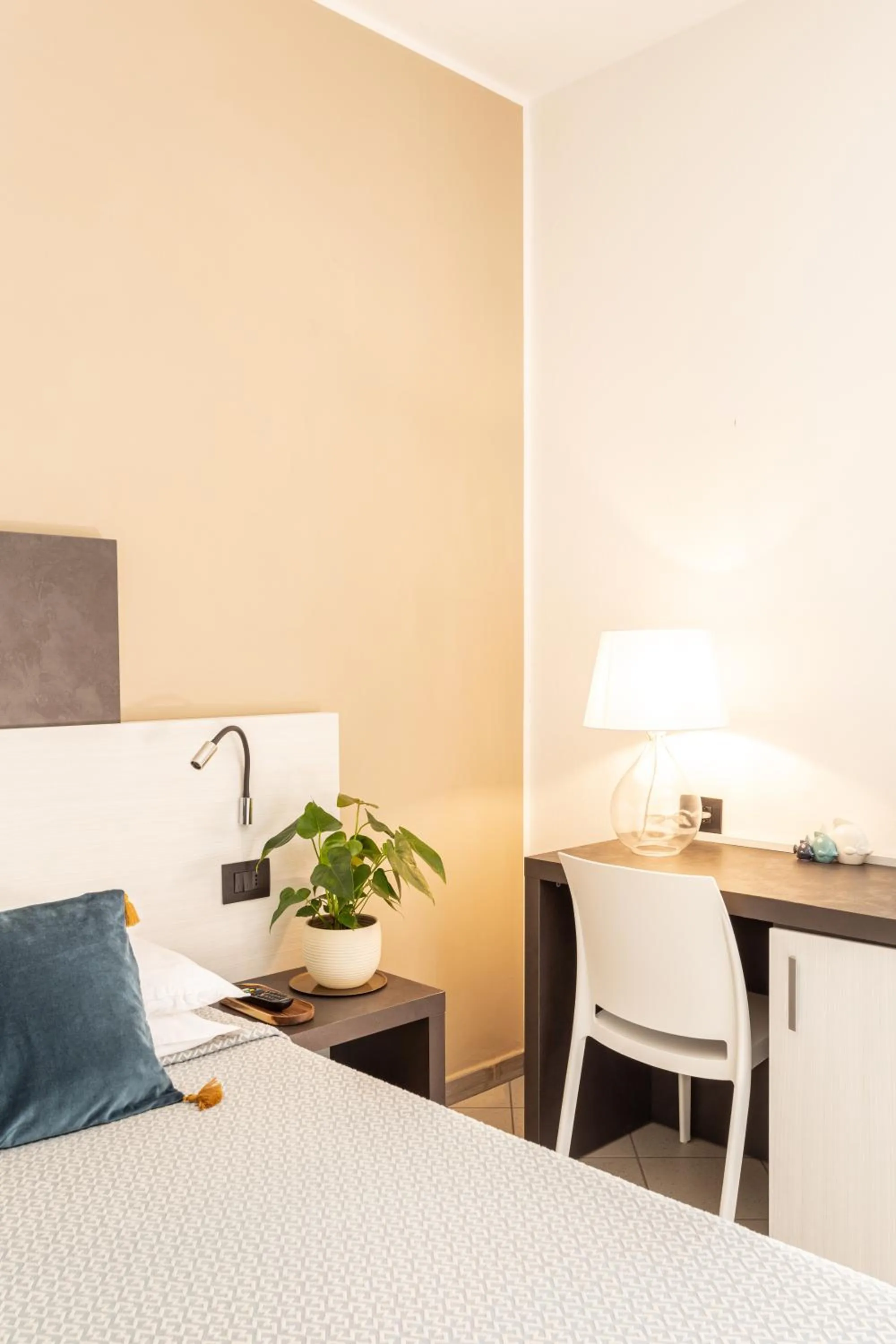 Decorative detail, Bed in La Tavernetta