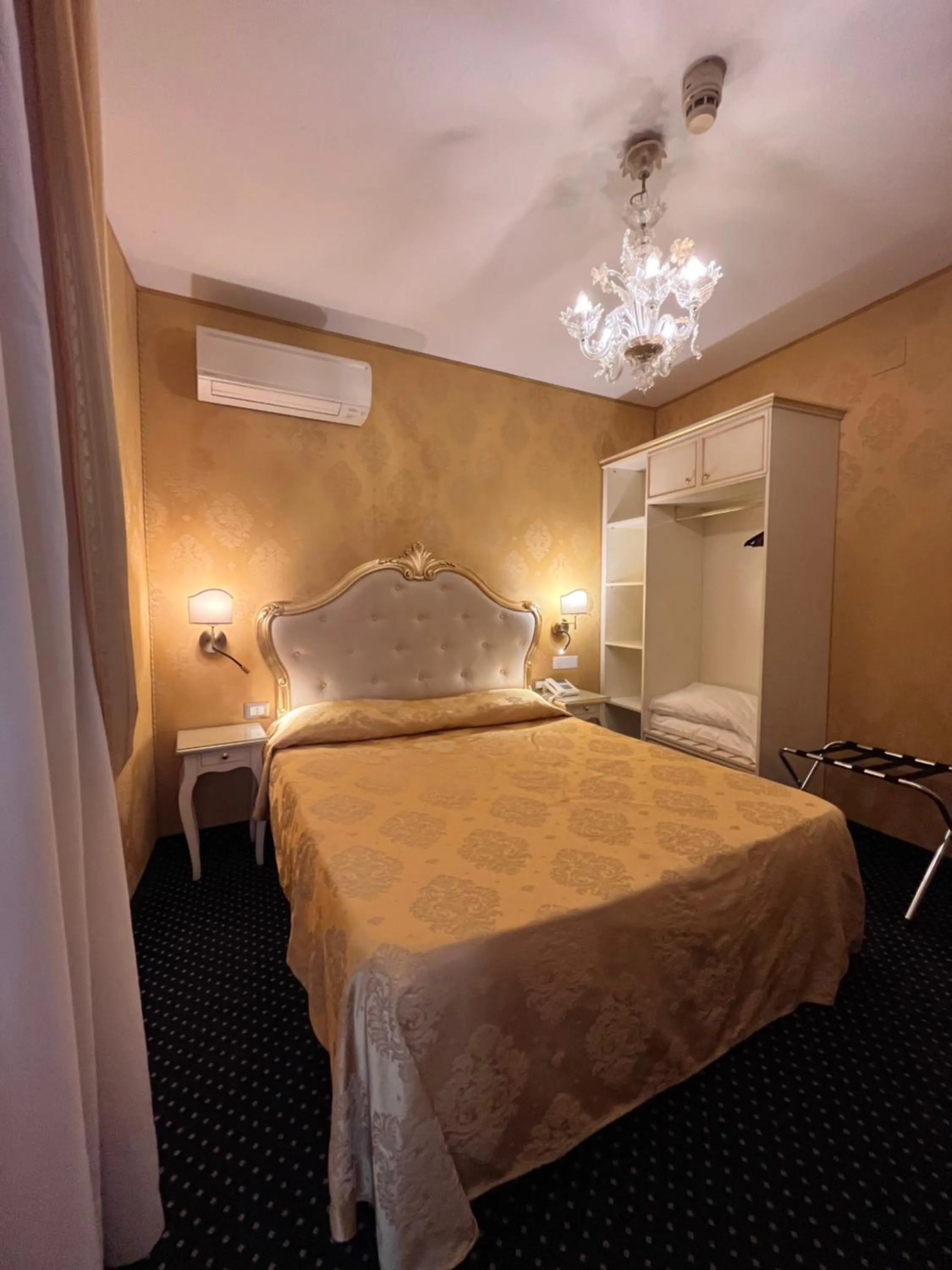 Bedroom, Bed in Hotel Castello