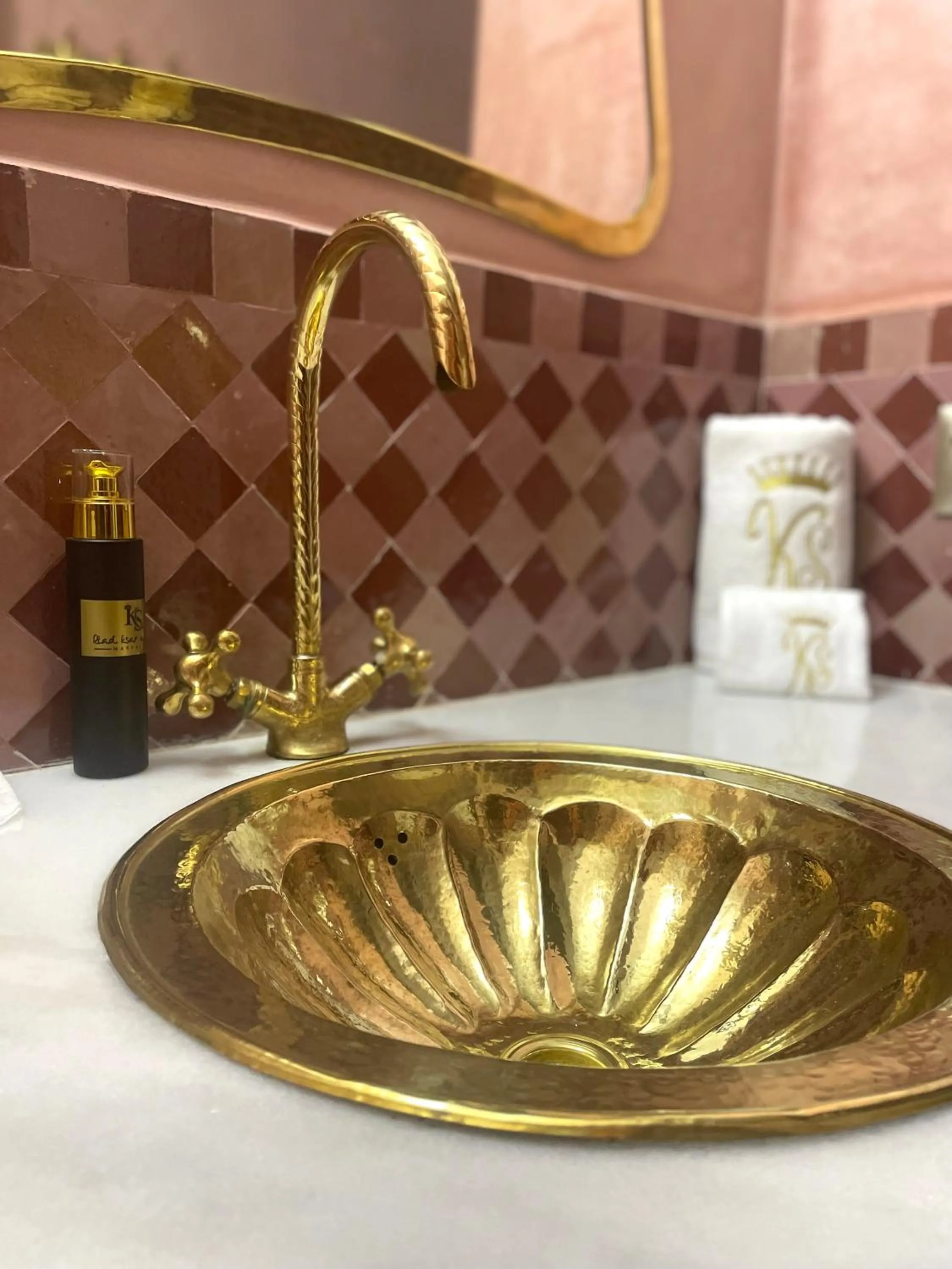 Bathroom in Riad Ksar Al Amal & Spa