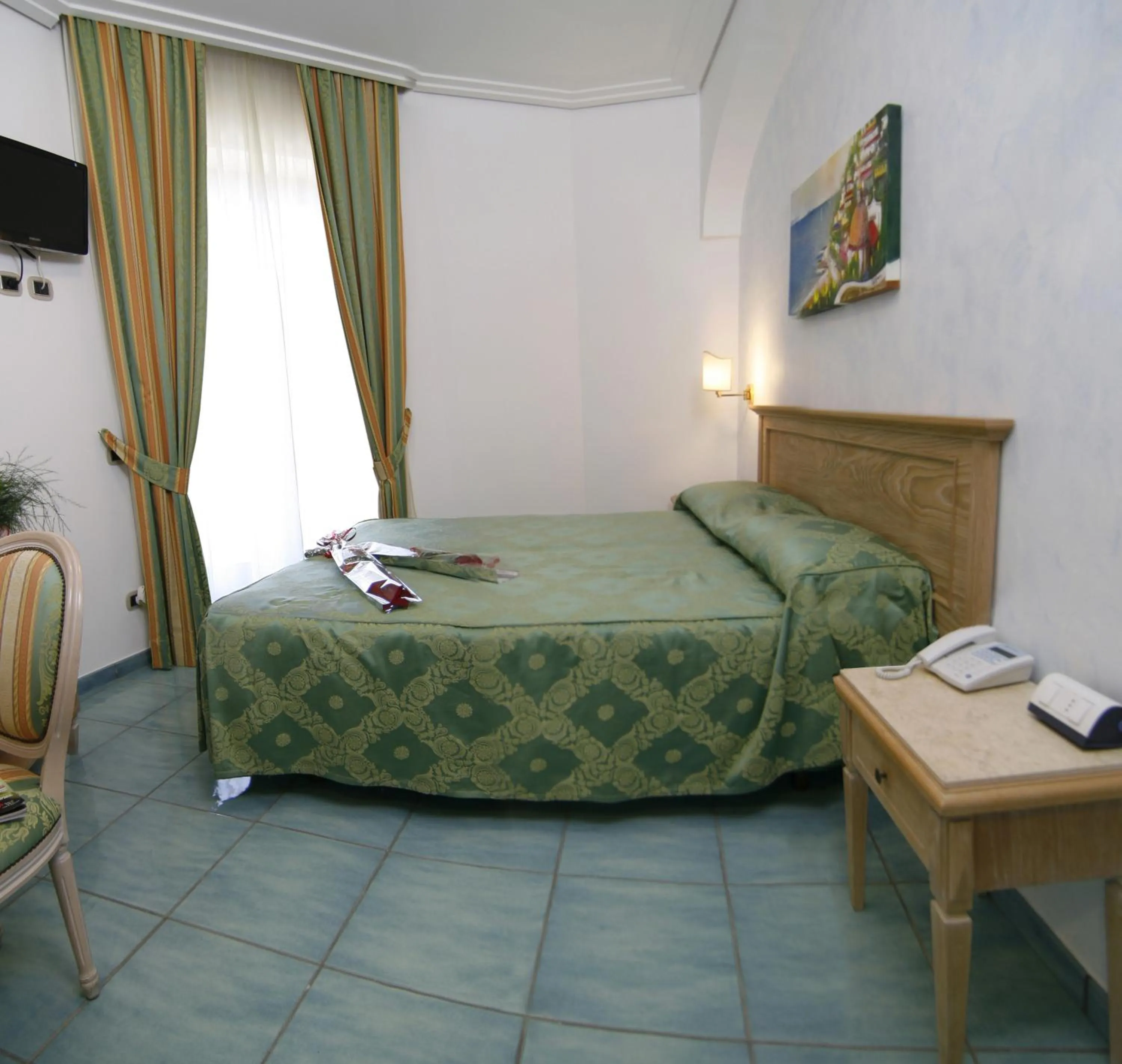 Bedroom in Hotel Due Torri