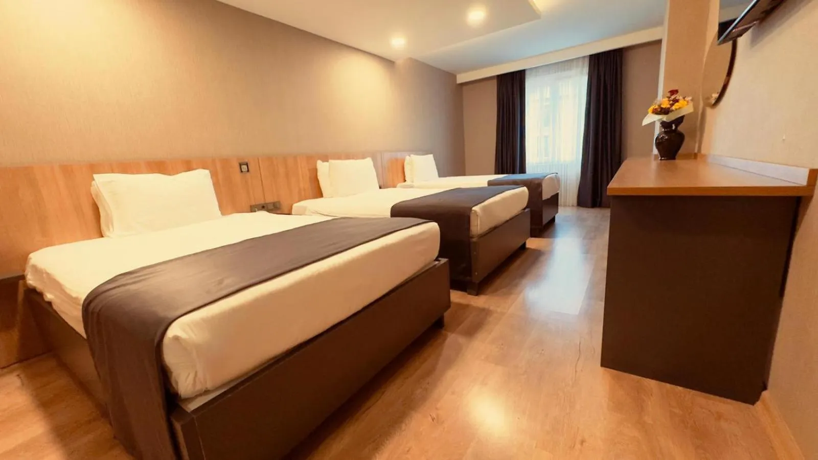 Bed in The Green Park Taksim