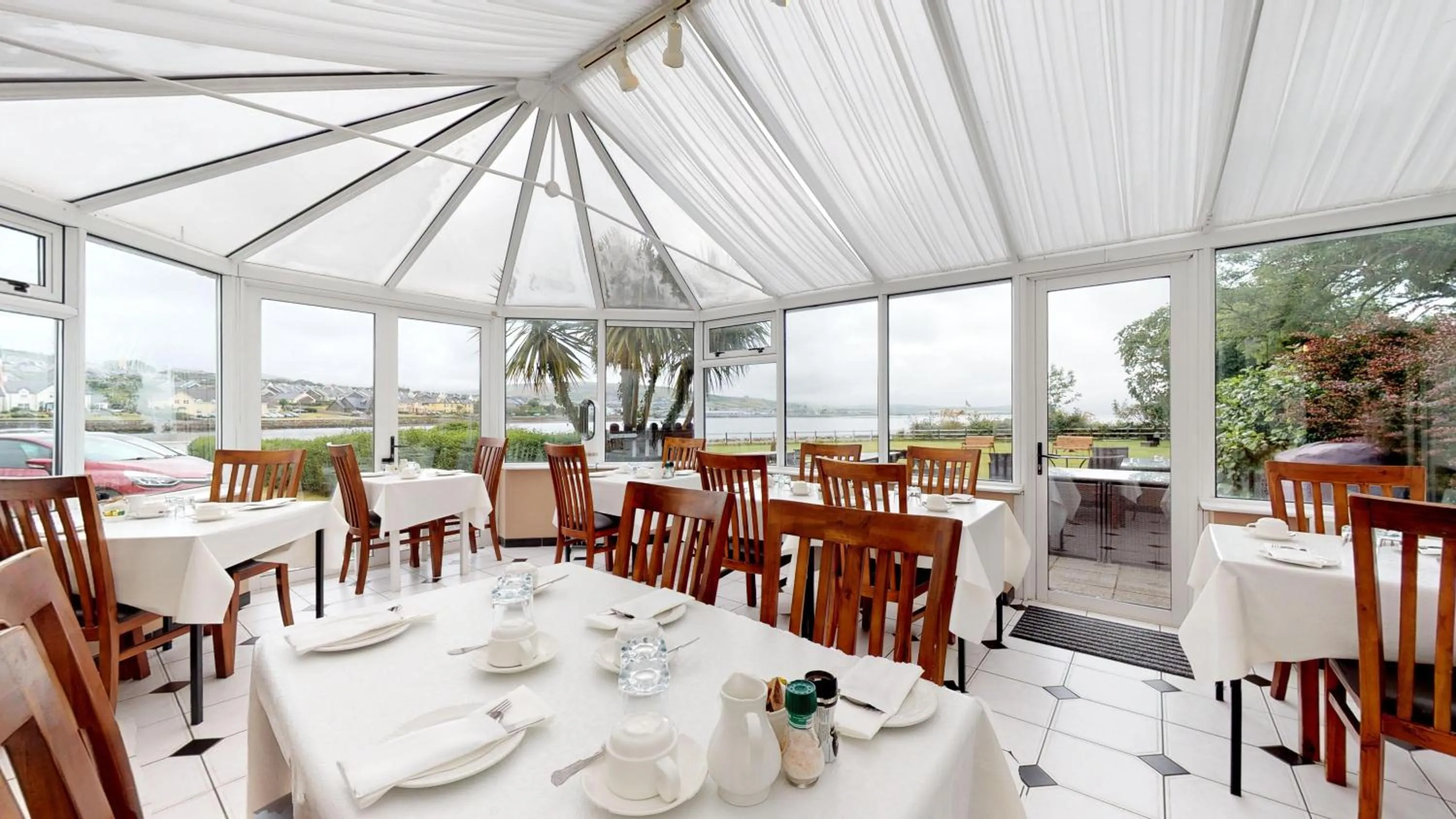 Dining area in Milltown House Dingle