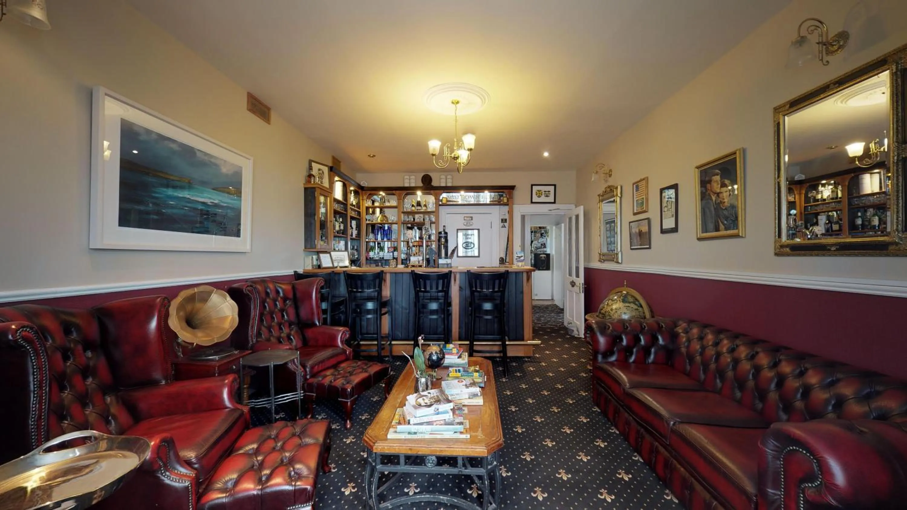Lounge or bar in Milltown House Dingle