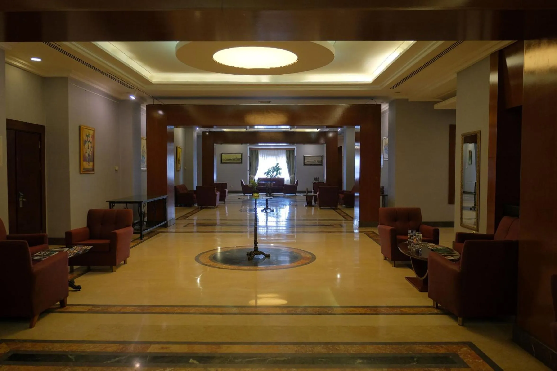 Lobby or reception in The Green Park Bostancı