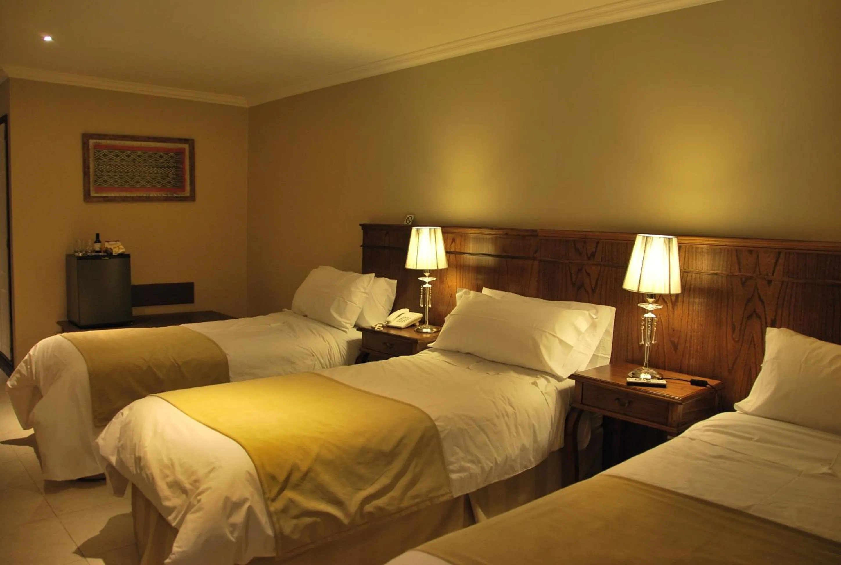 Bedroom, Bed in Chalten Suites Hotel