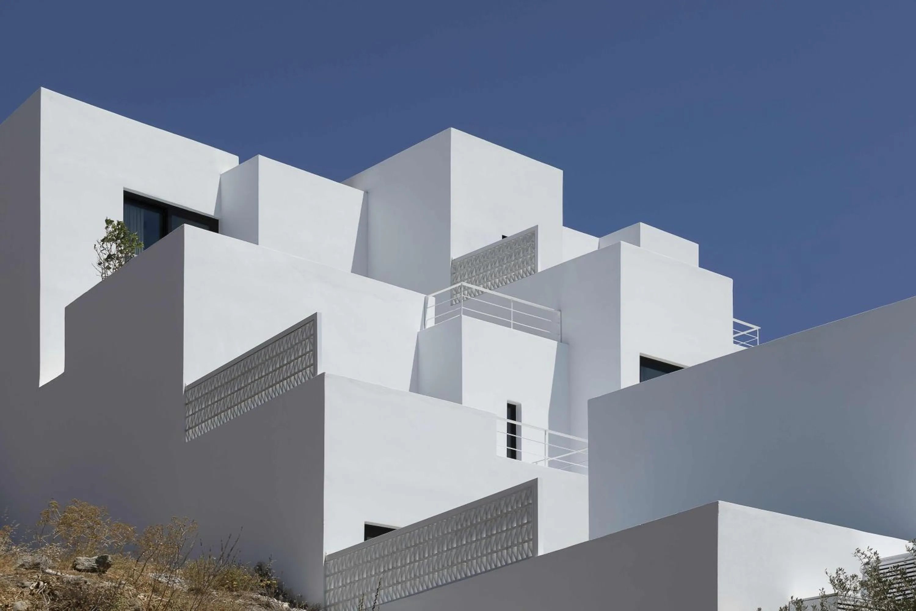 Property building in CUBIC Mykonos Seafront Design Suites