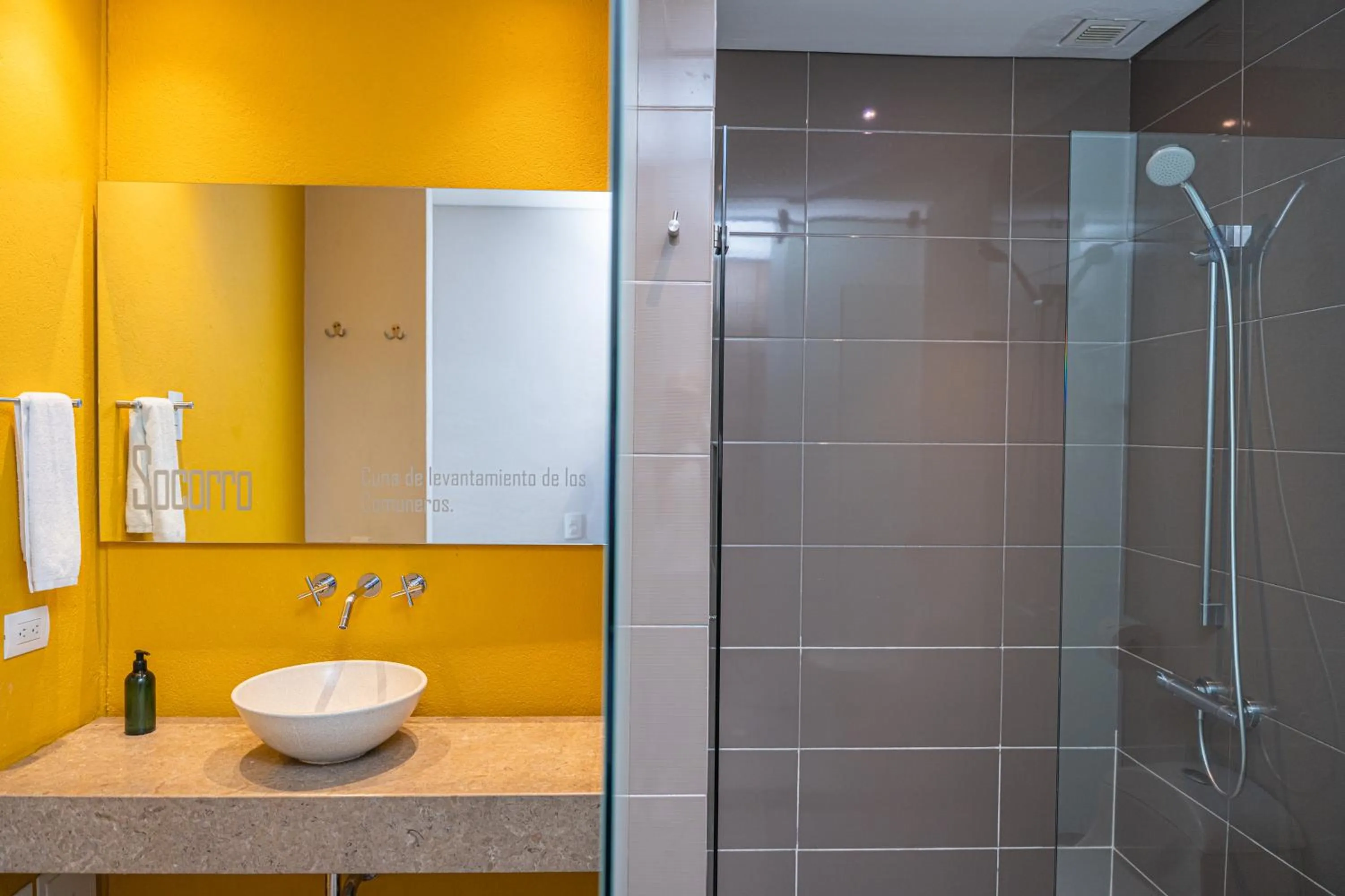 Hotel Bari Bucaramanga By OxoHotel