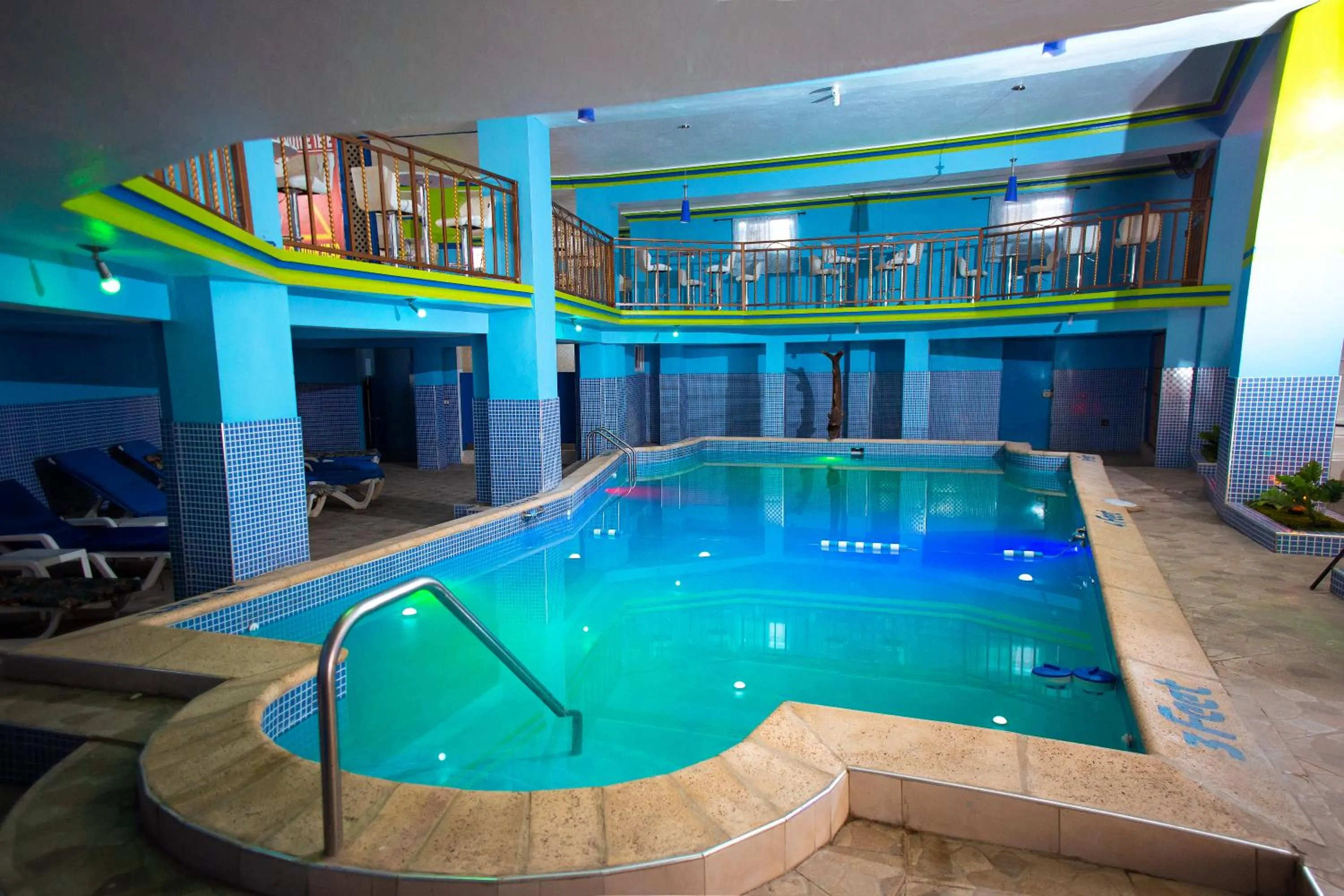 Pool view in La Pepiniere Hotel