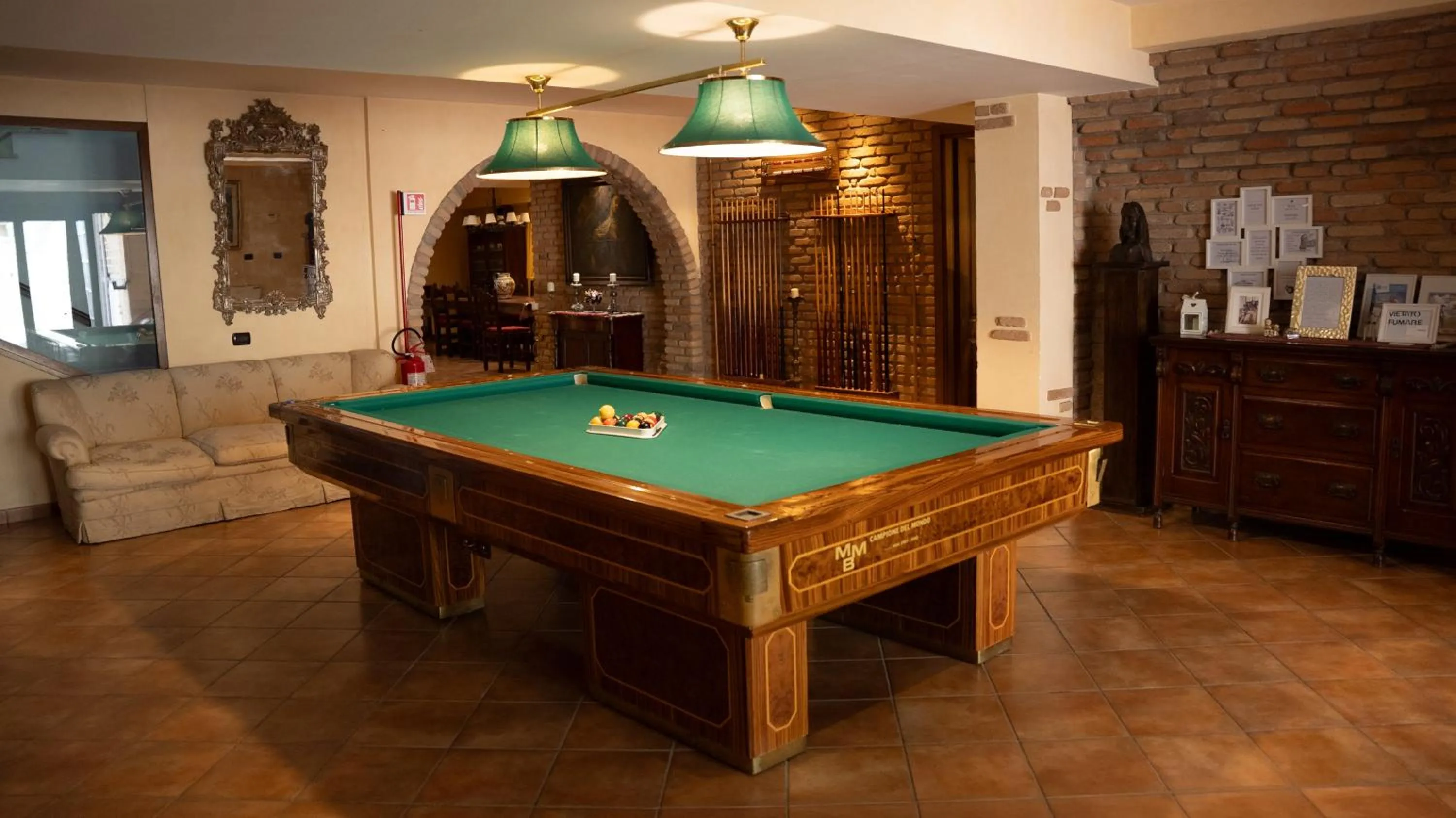 Billiard in La Pedica B&B