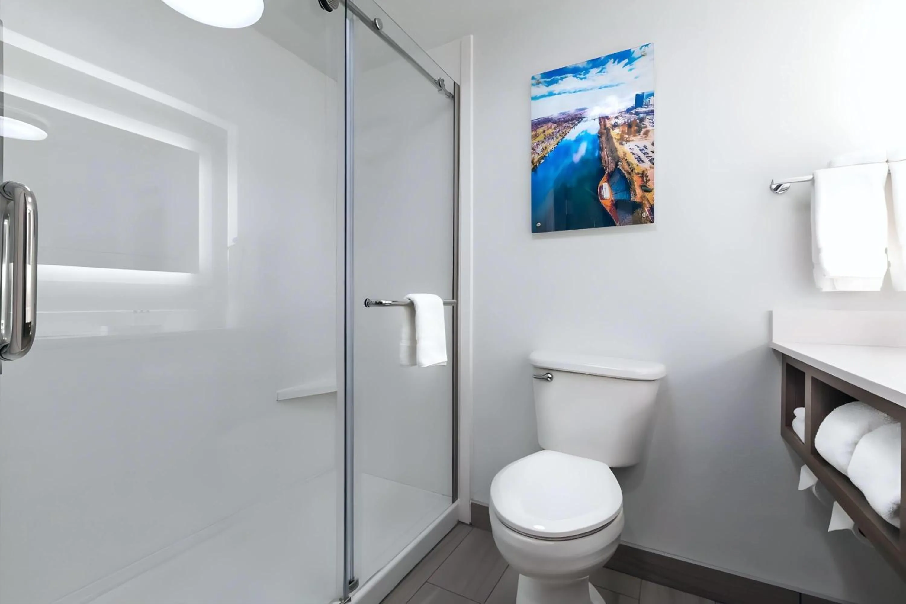 Bathroom in Wingate Augusta Washington Road by Wyndham