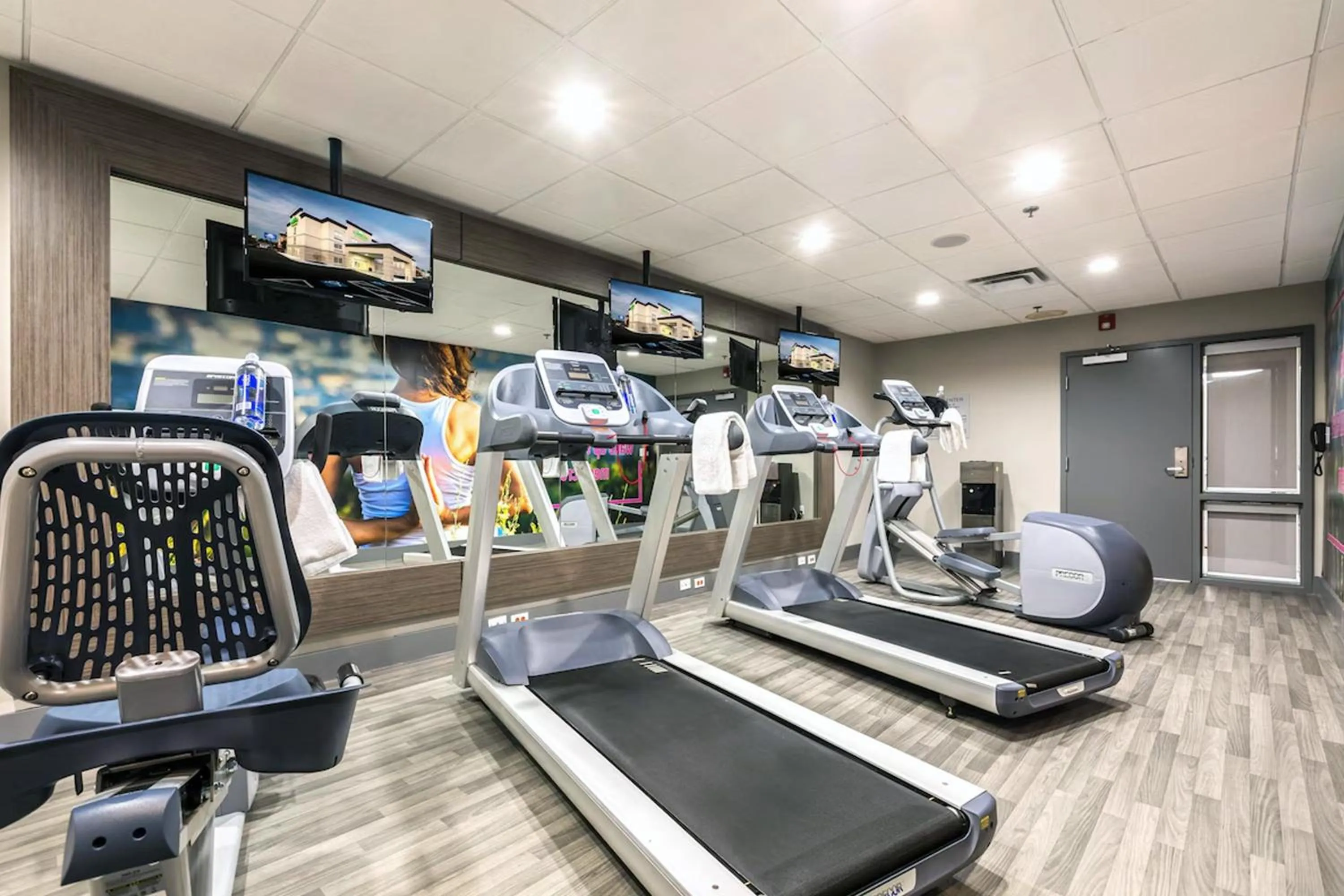 Fitness centre/facilities in Wingate Augusta Washington Road by Wyndham