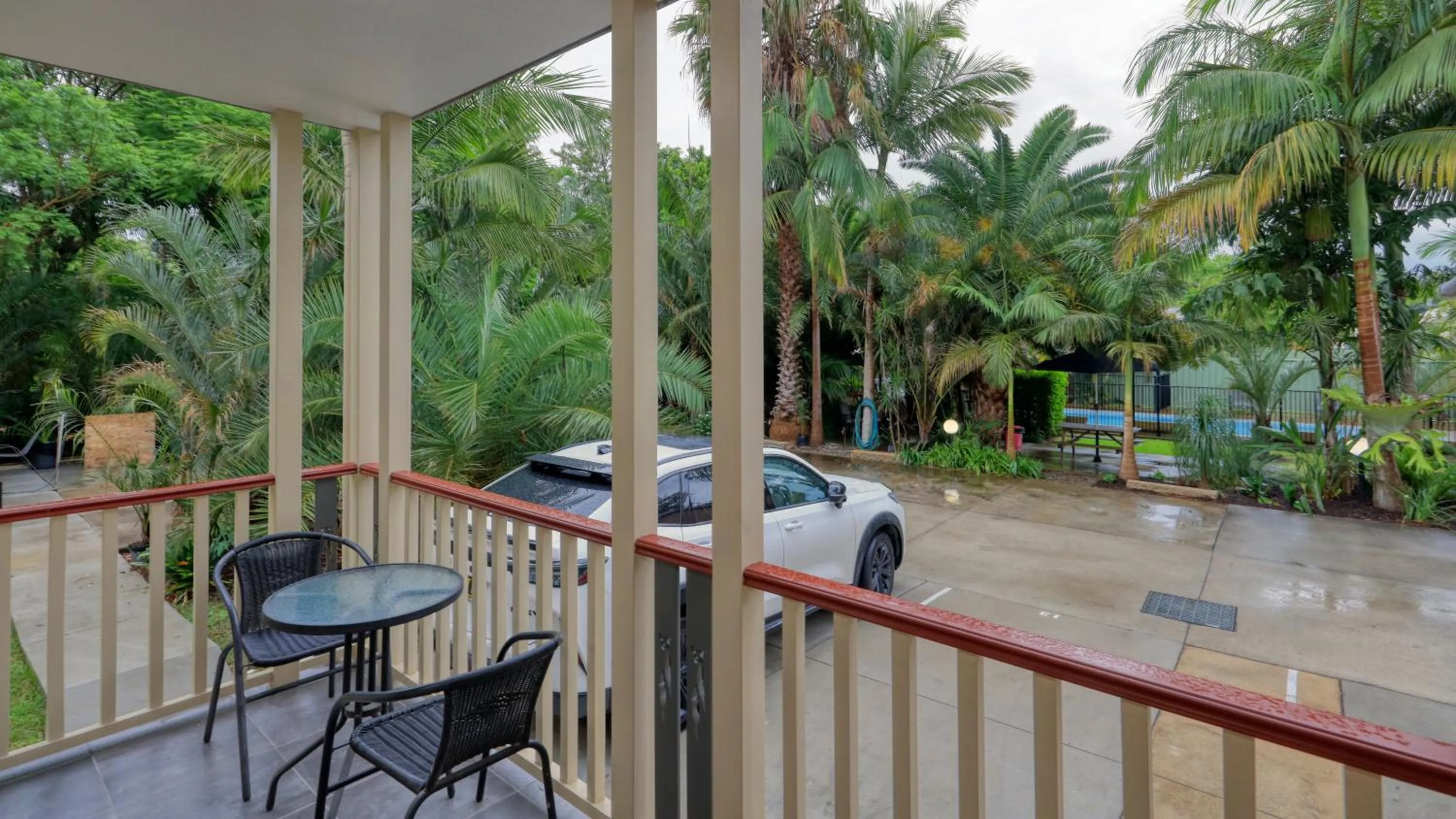 Balcony/Terrace in Heritage River Motor Inn