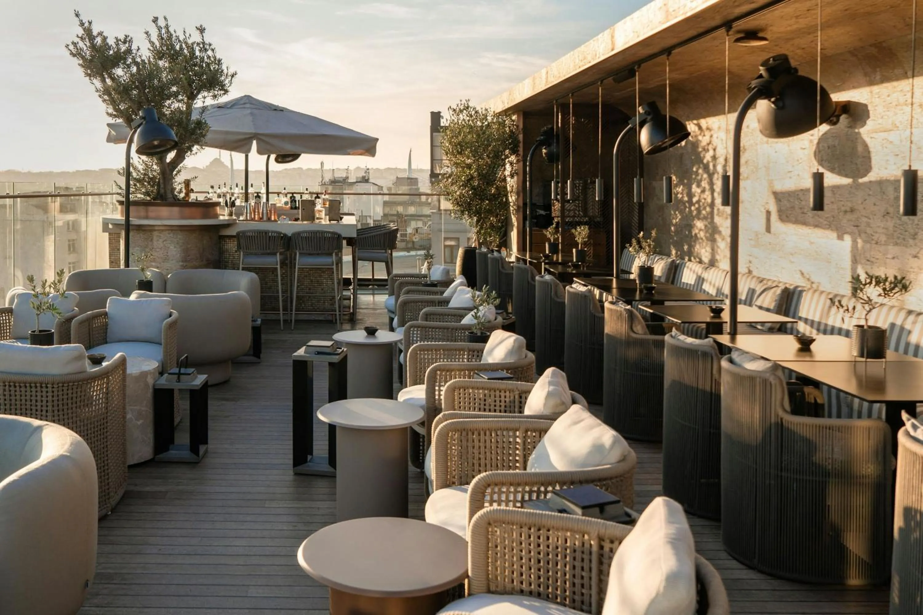 Lounge or bar in The Bank Hotel Istanbul, a Member of Design Hotels