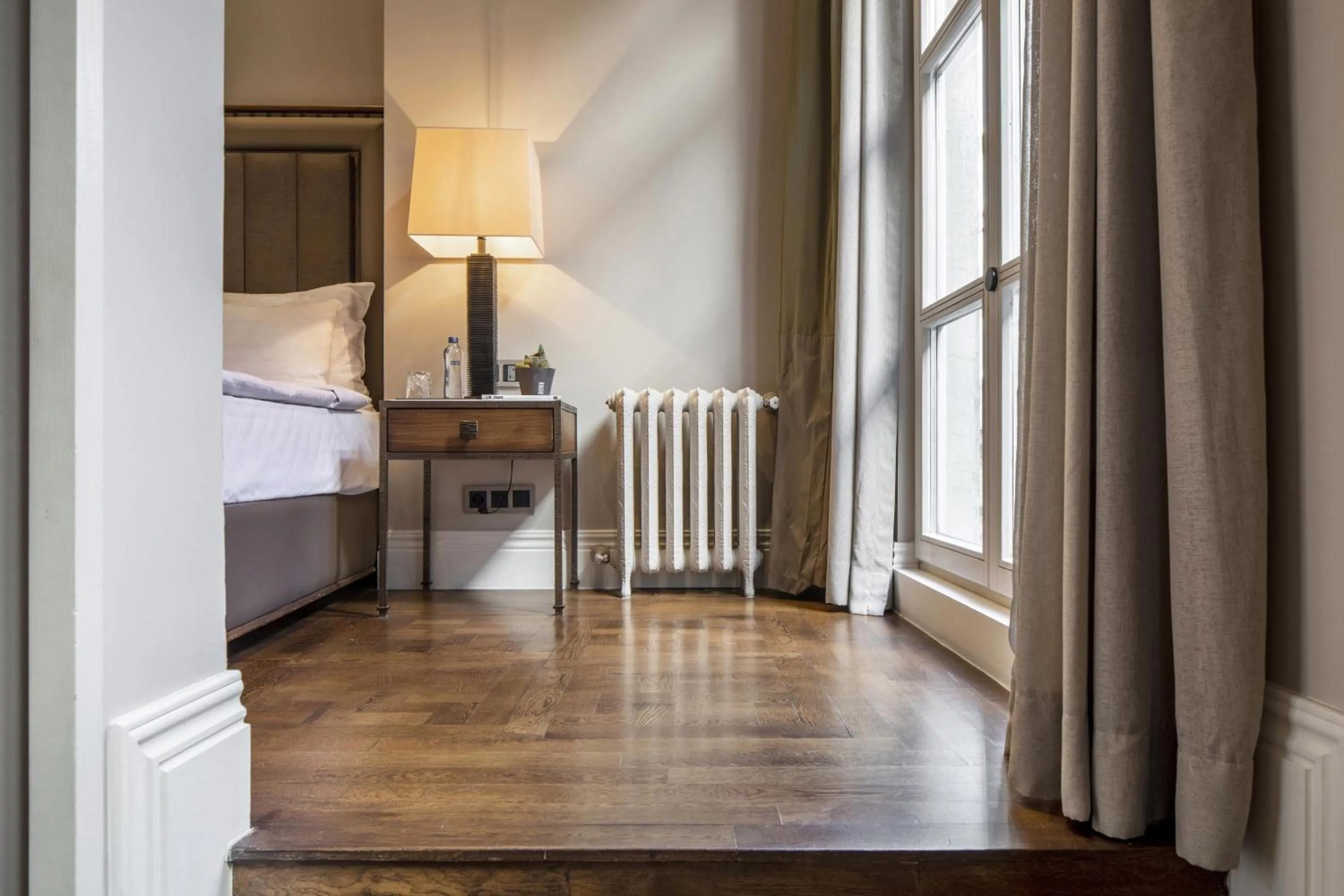 Photo of the whole room, Bed in The Bank Hotel Istanbul, a Member of Design Hotels