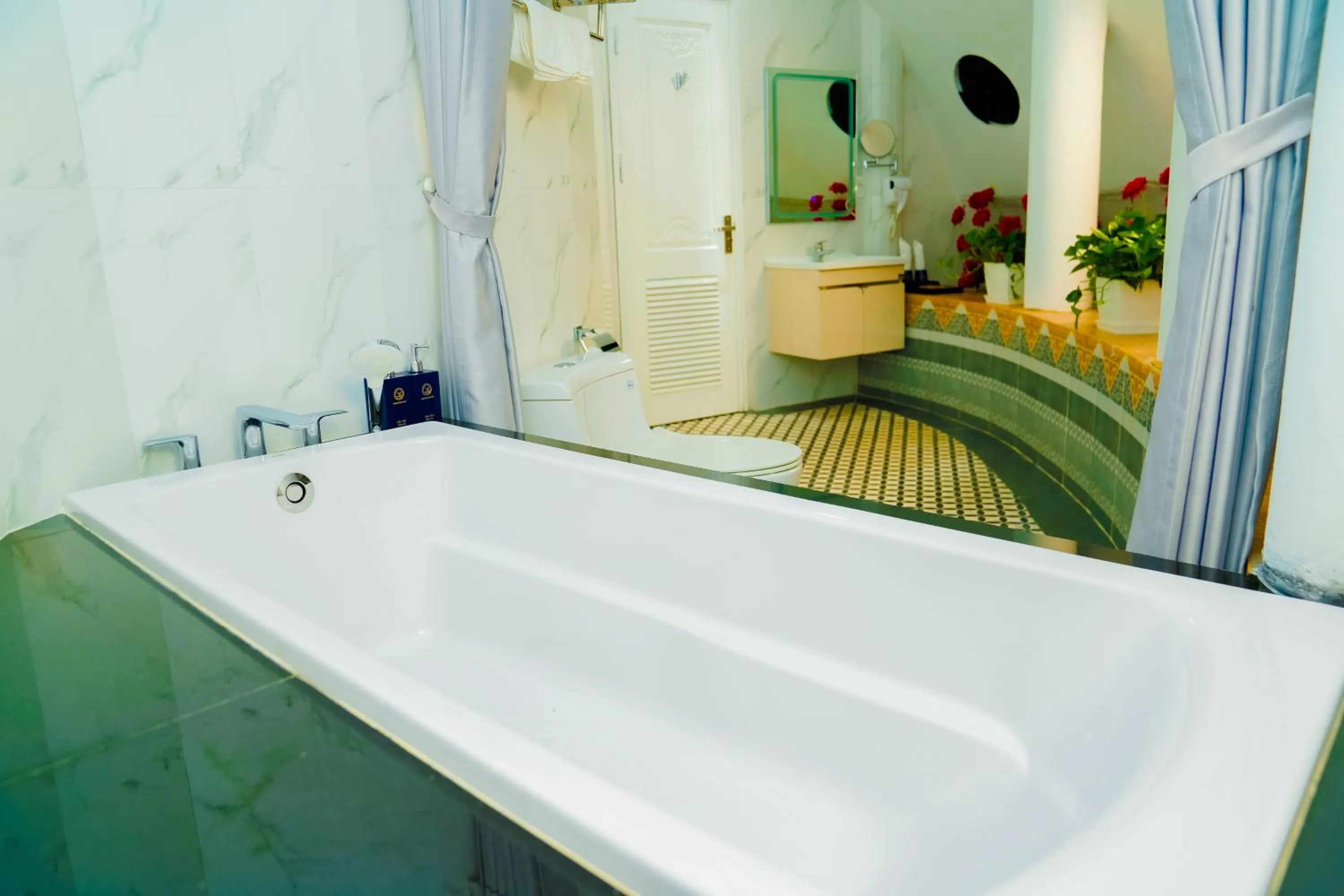 Shower in MEDDOM Park