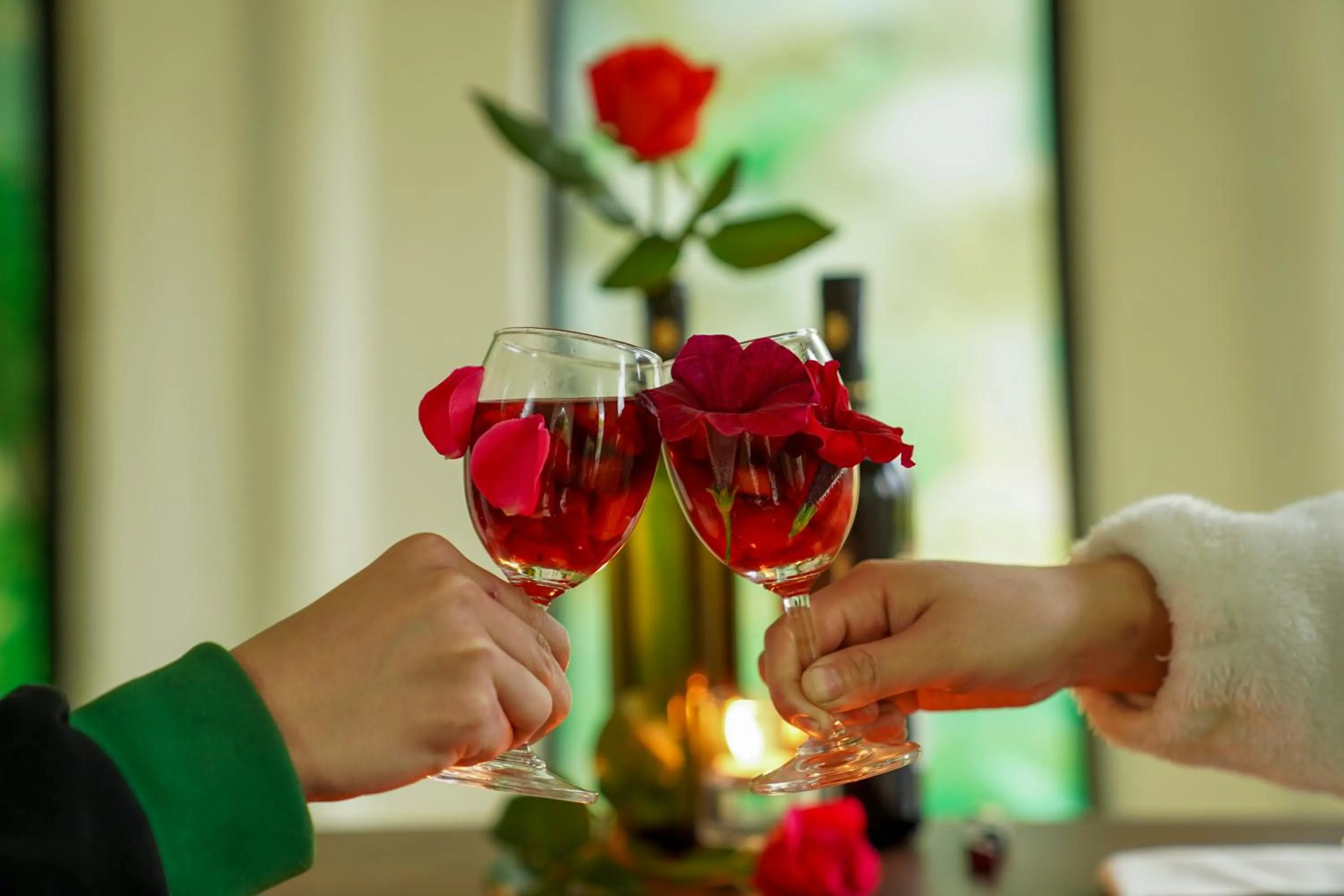 Restaurant/places to eat in MEDDOM Park