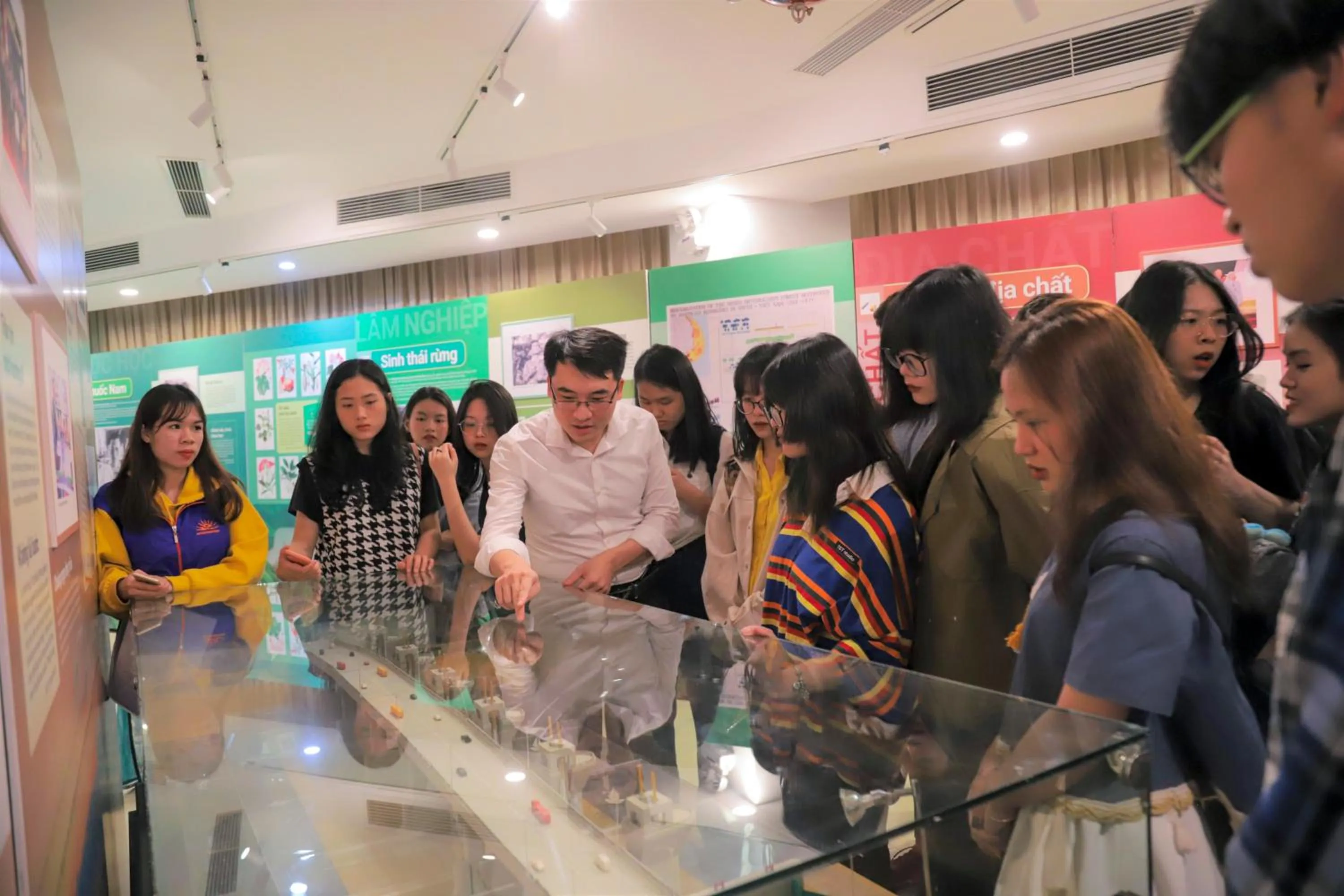 Property building in MEDDOM Park