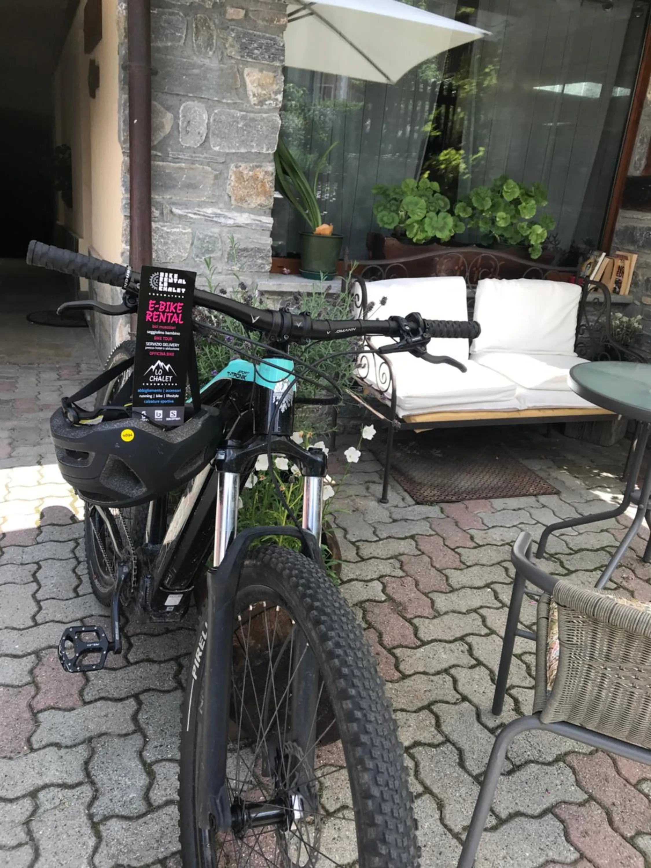 Cycling in Maison Laurent