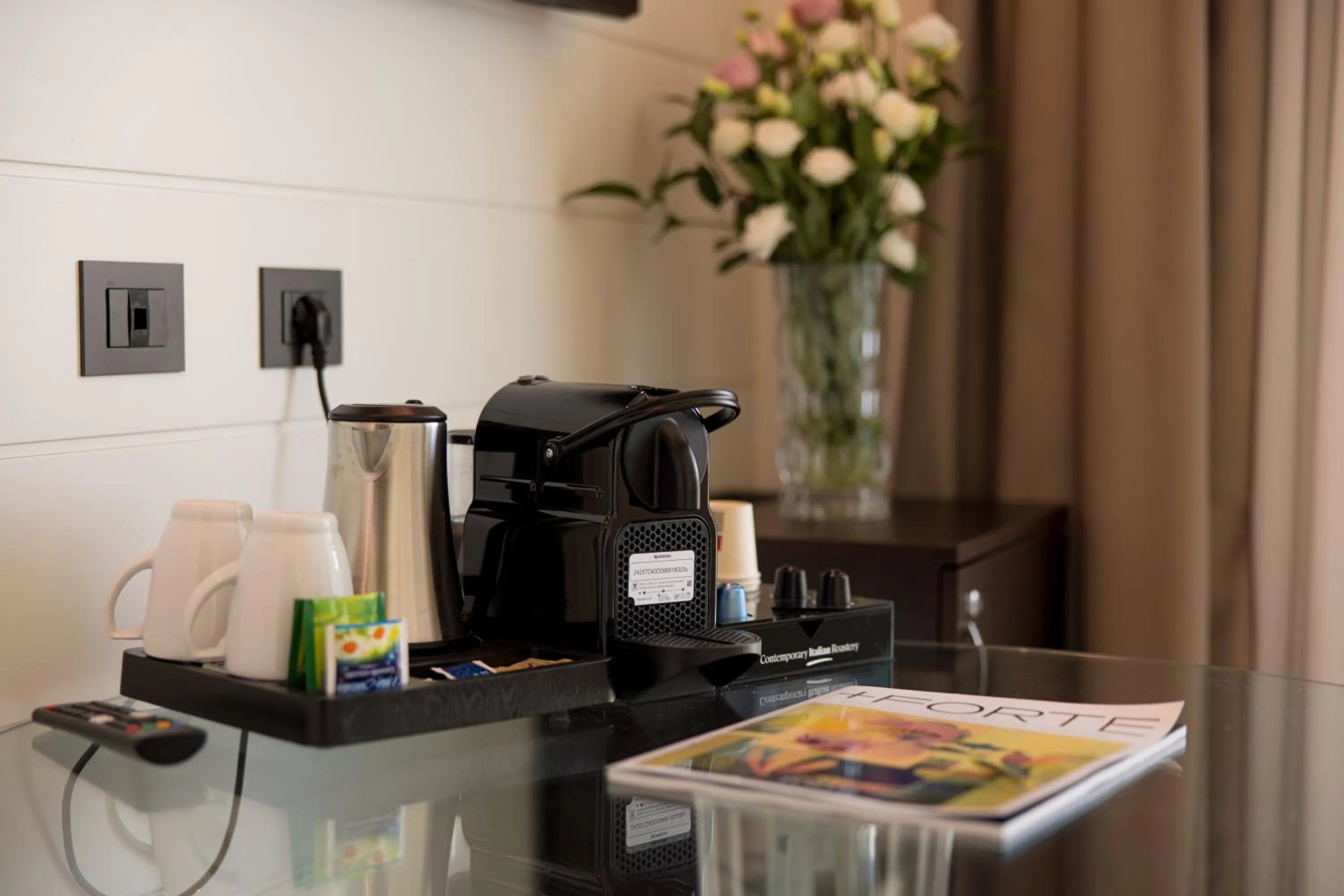 Coffee/tea facilities in Hotel Viareggio