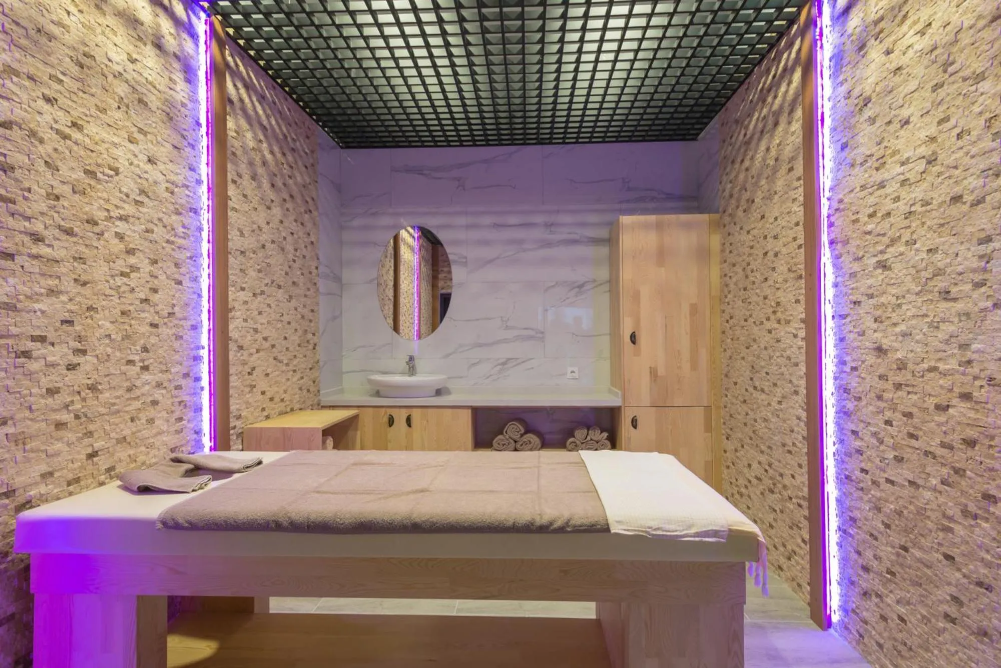 Massage, Bed in Ramada Plaza by Wyndham Ordu