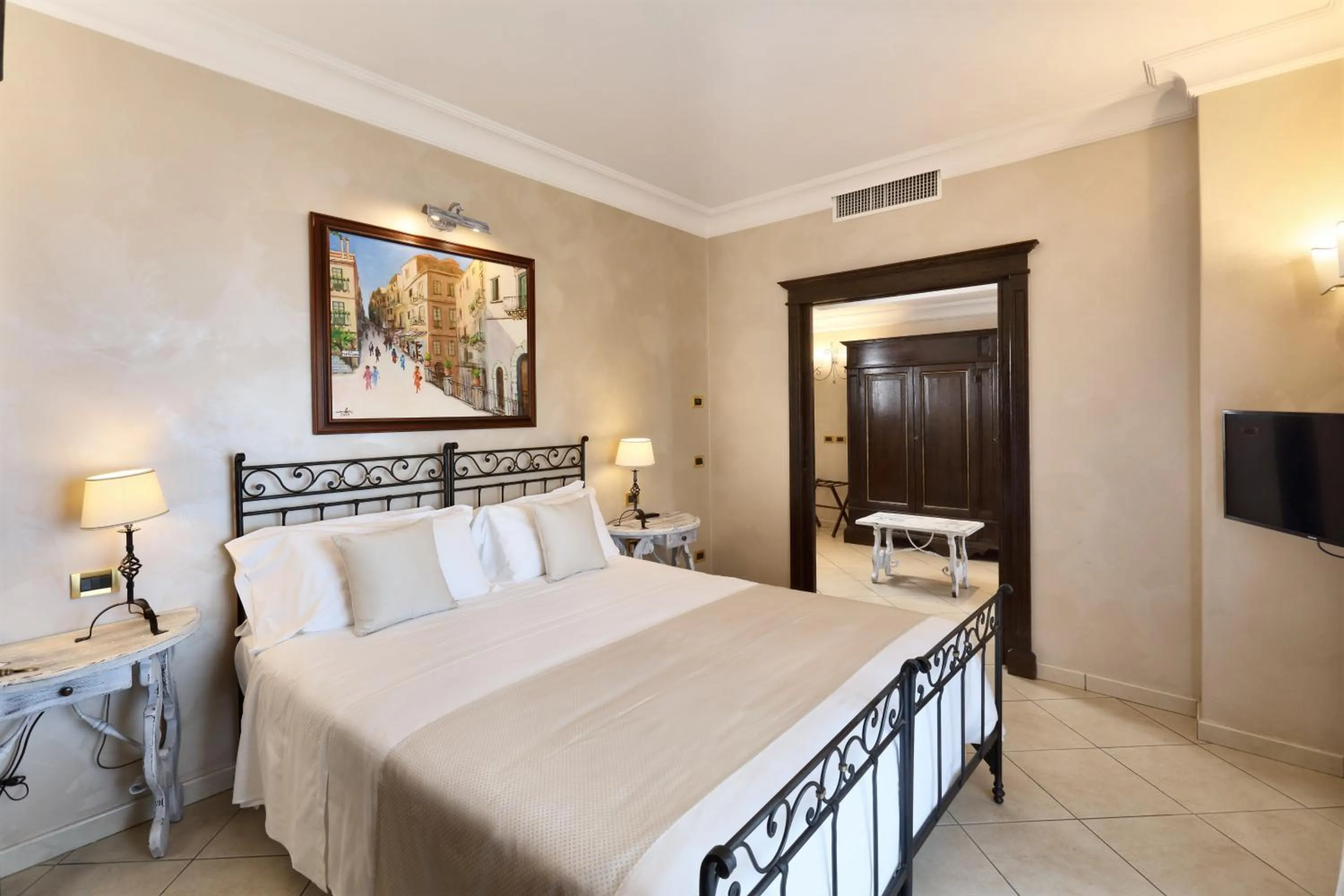 Bedroom, Bed in Villa Angela