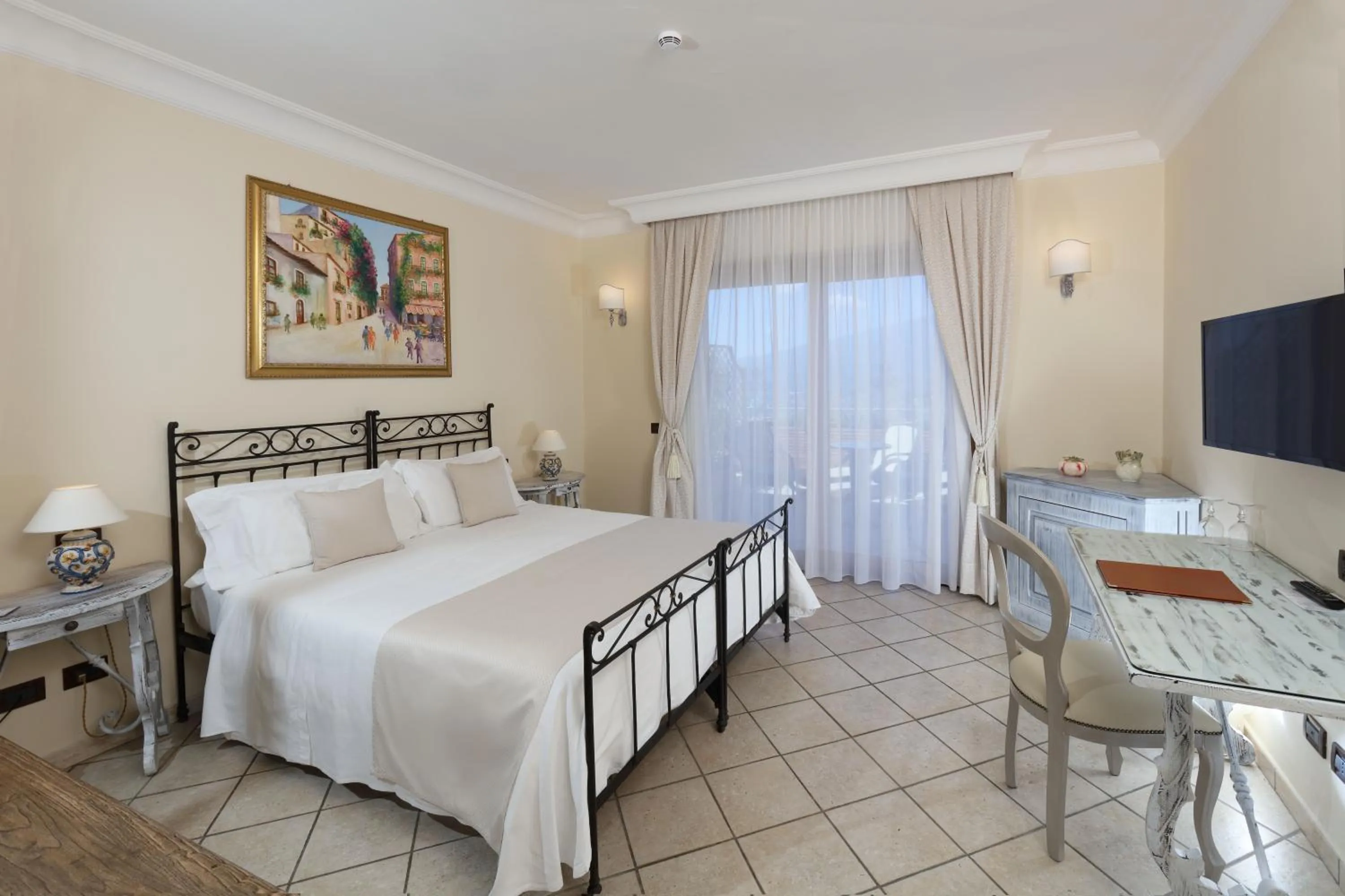 Photo of the whole room, Bed in Villa Angela