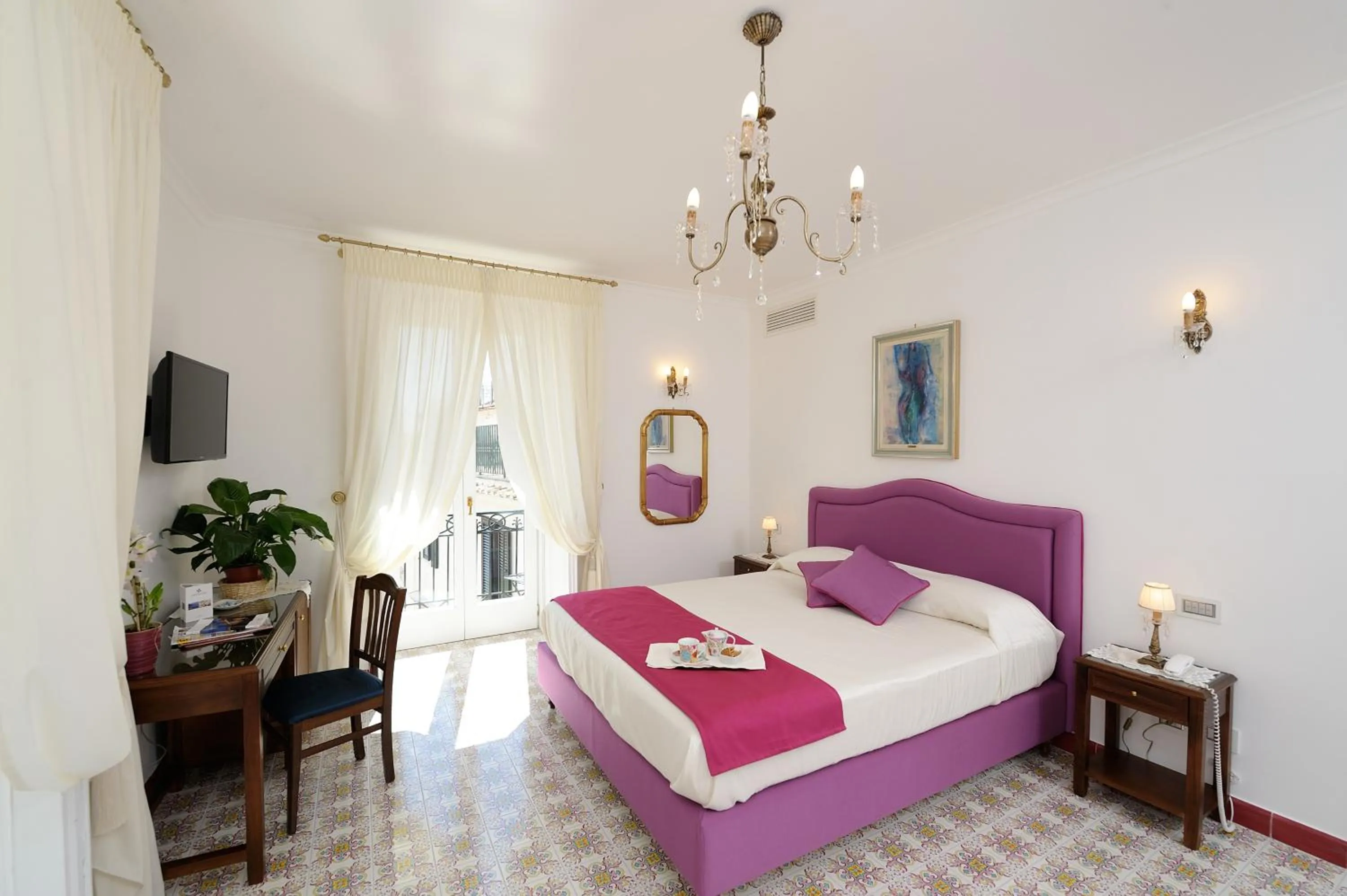 Photo of the whole room, Bed in Residenza Luce
