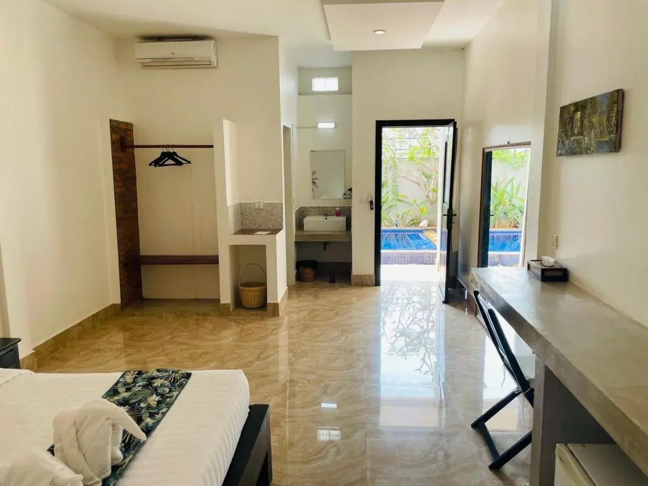 Economy Double Room in Villa Agati Economy Double Room in Villa Agati