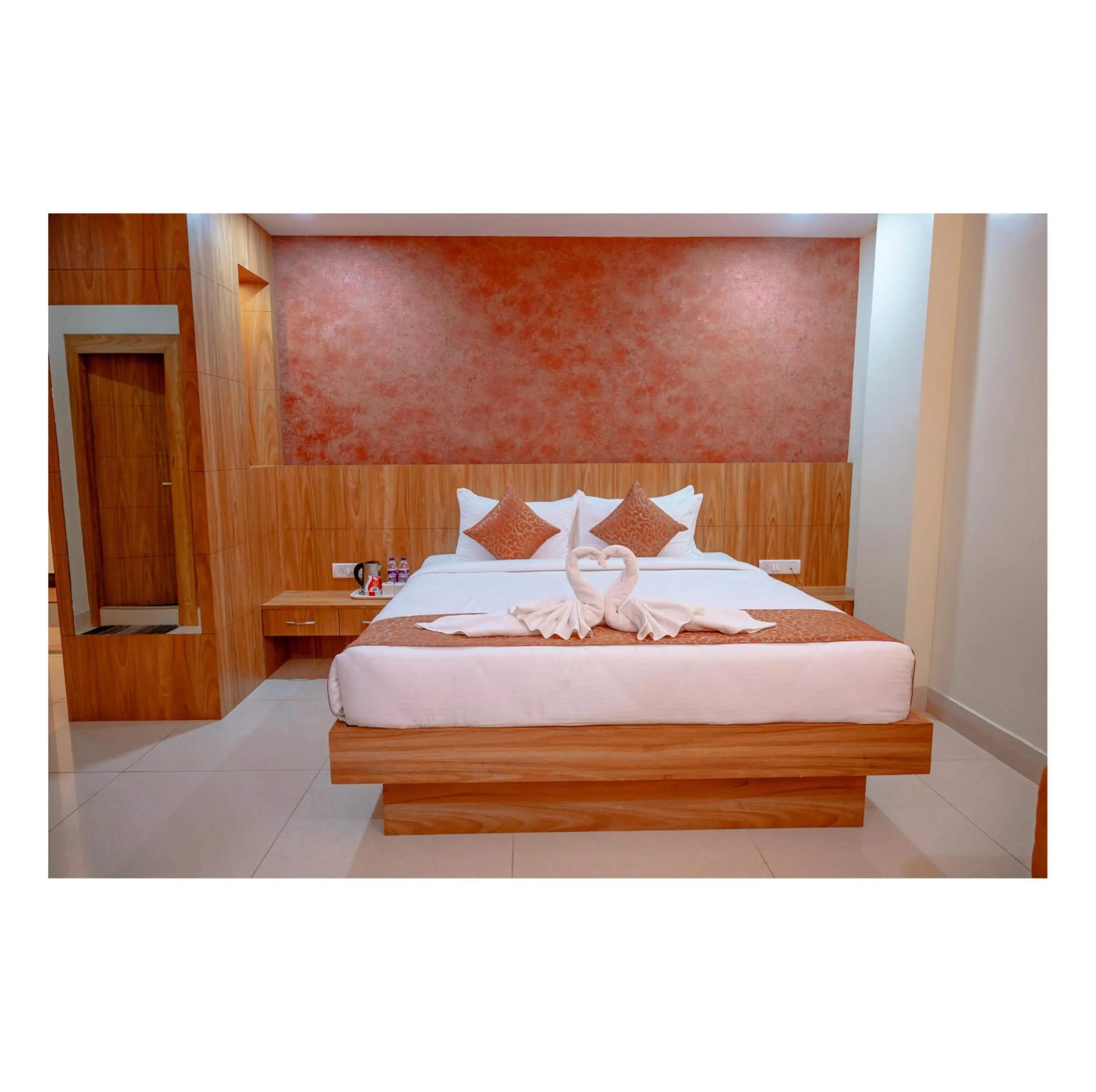 Bedroom, Bed in Hotel Teesta Stay, Rampurhat