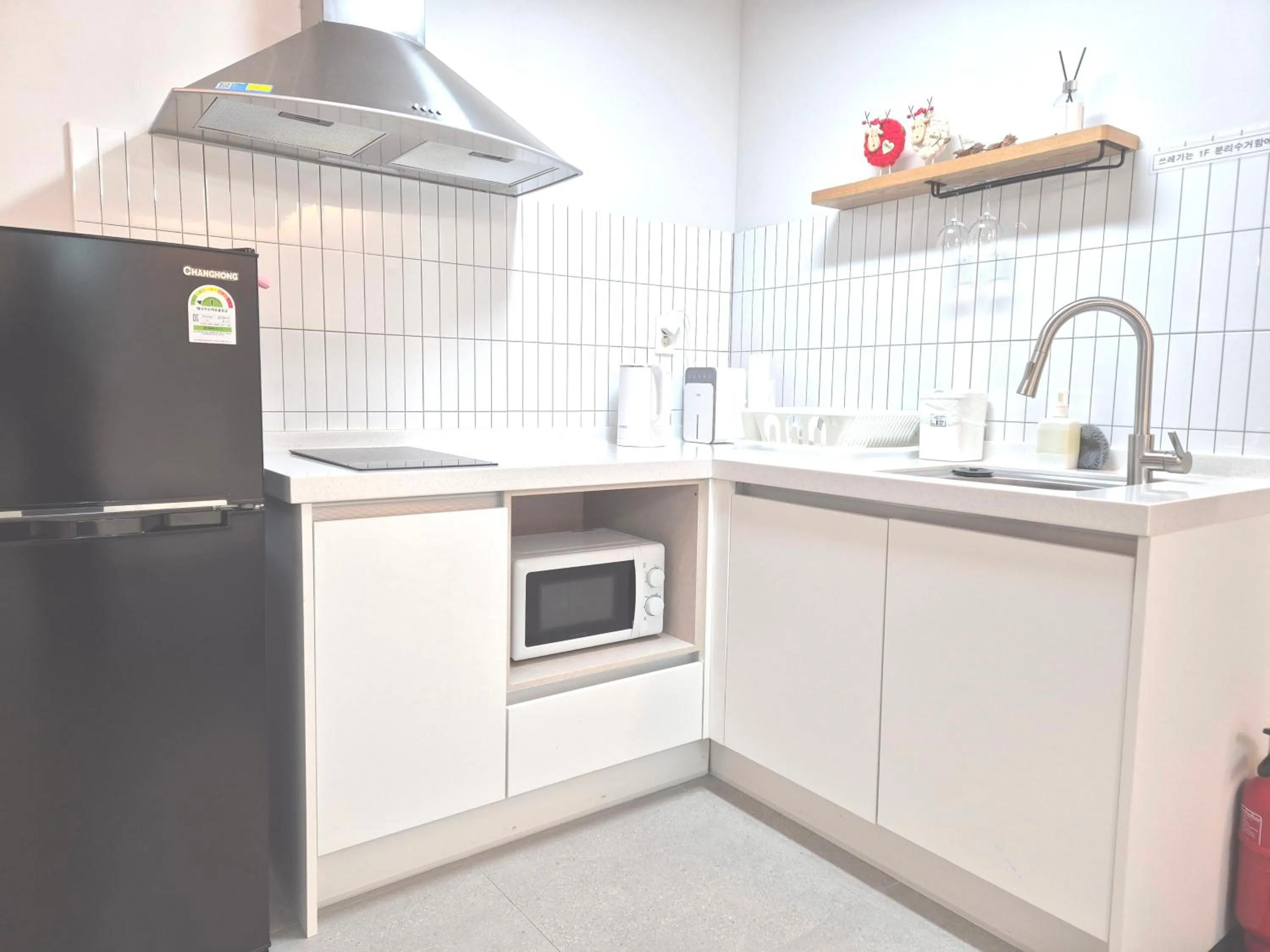 Kitchen or kitchenette in Liverpool & Spa