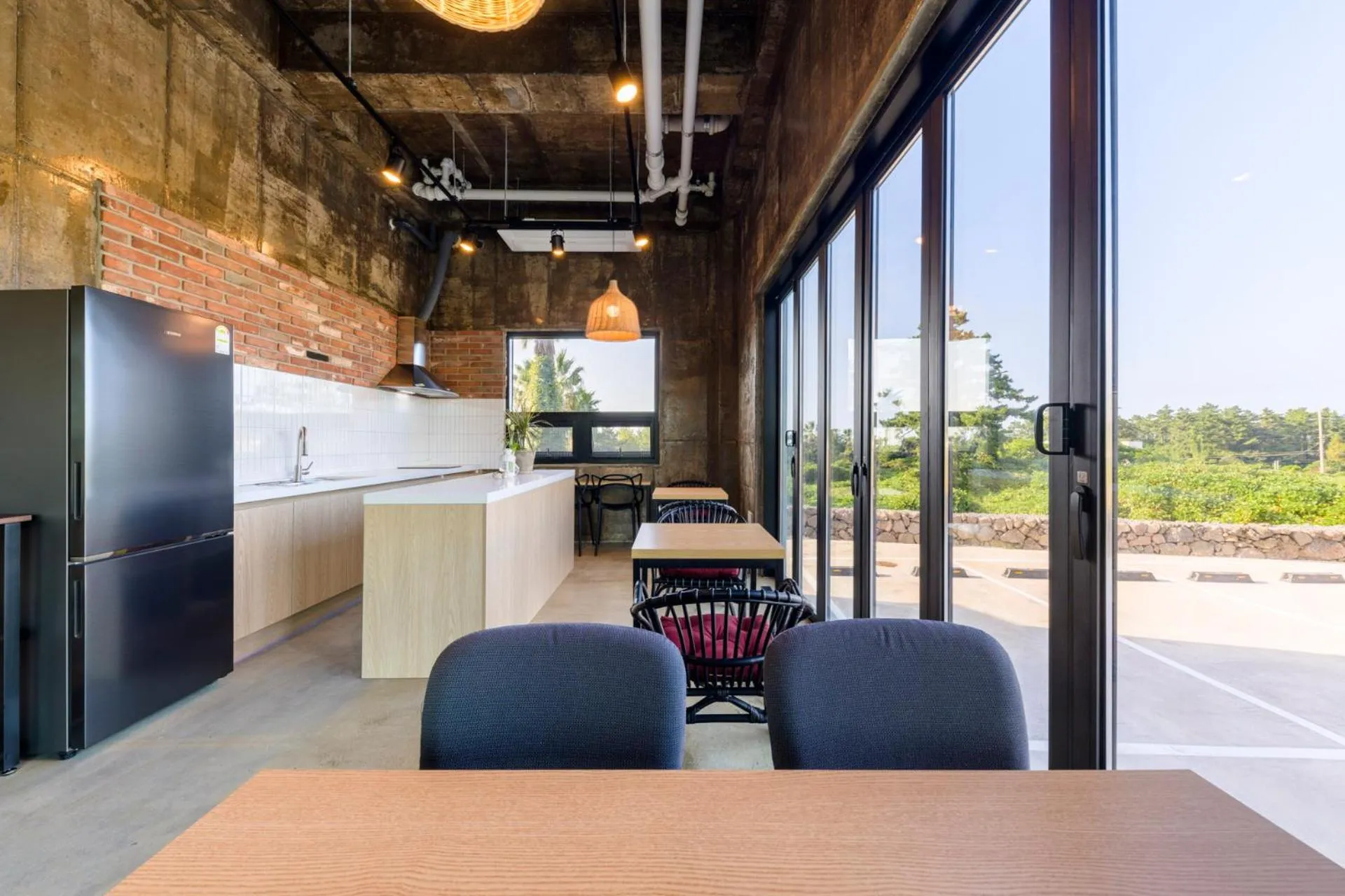 Restaurant/places to eat in Liverpool & Spa