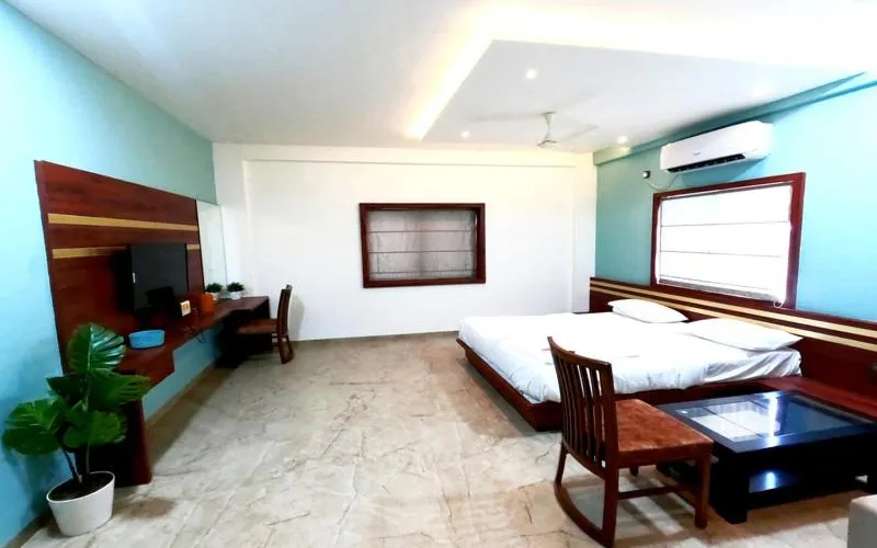 Photo of the whole room in Hotel United House