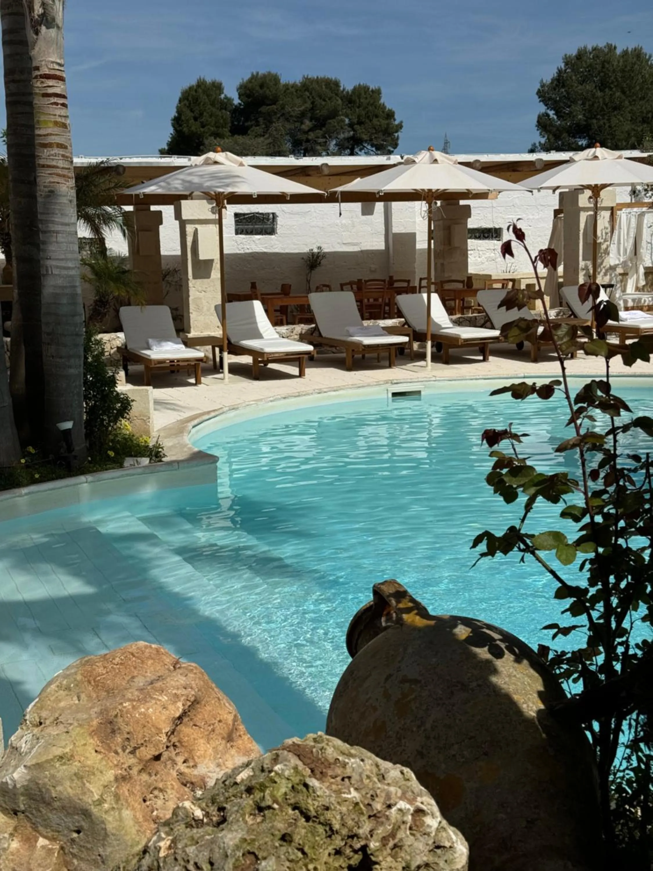 Swimming pool in Masseria Messapia Wine Resort & Spa Salento