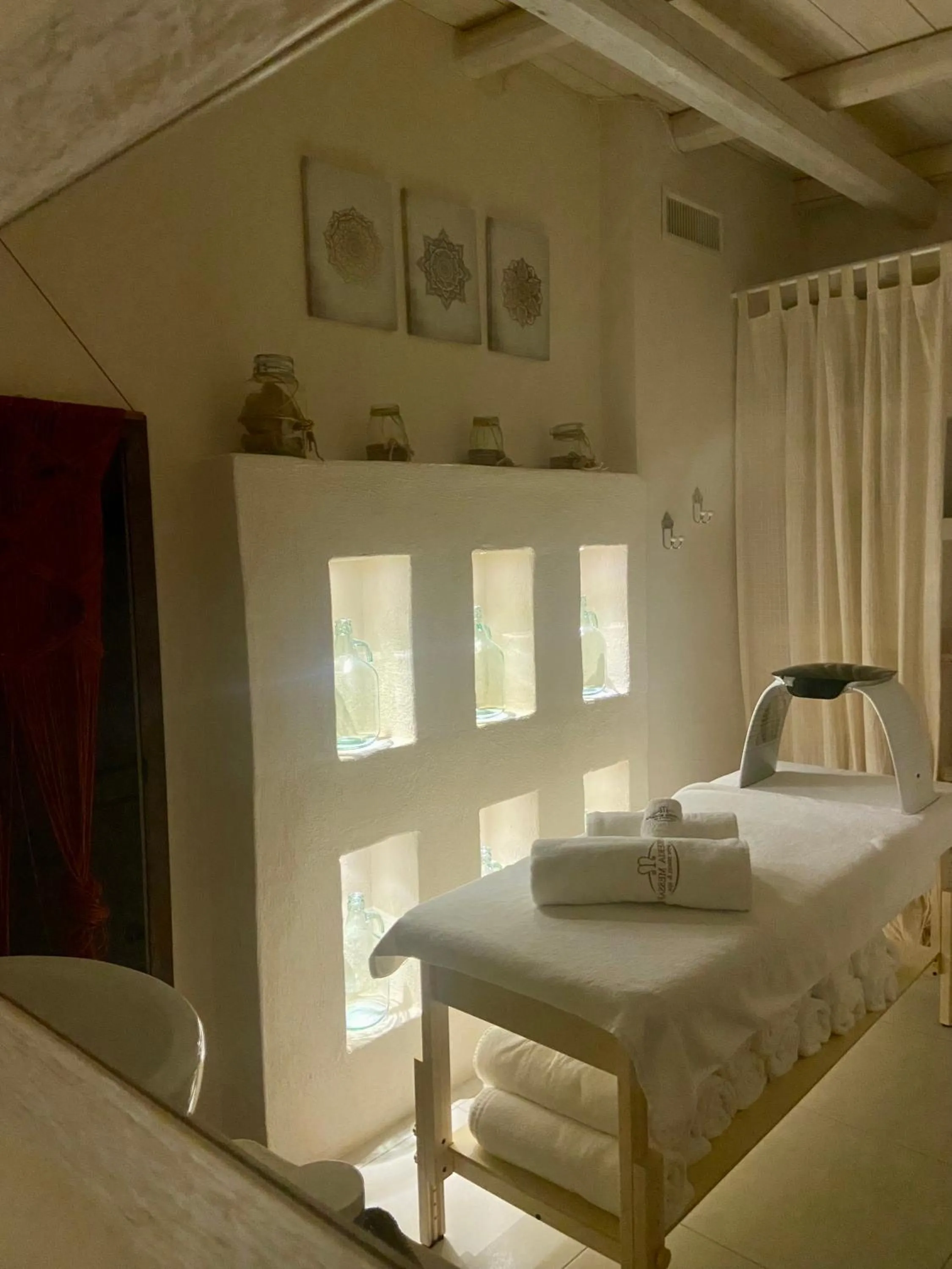 Massage in Masseria Messapia Wine Resort & Spa Salento