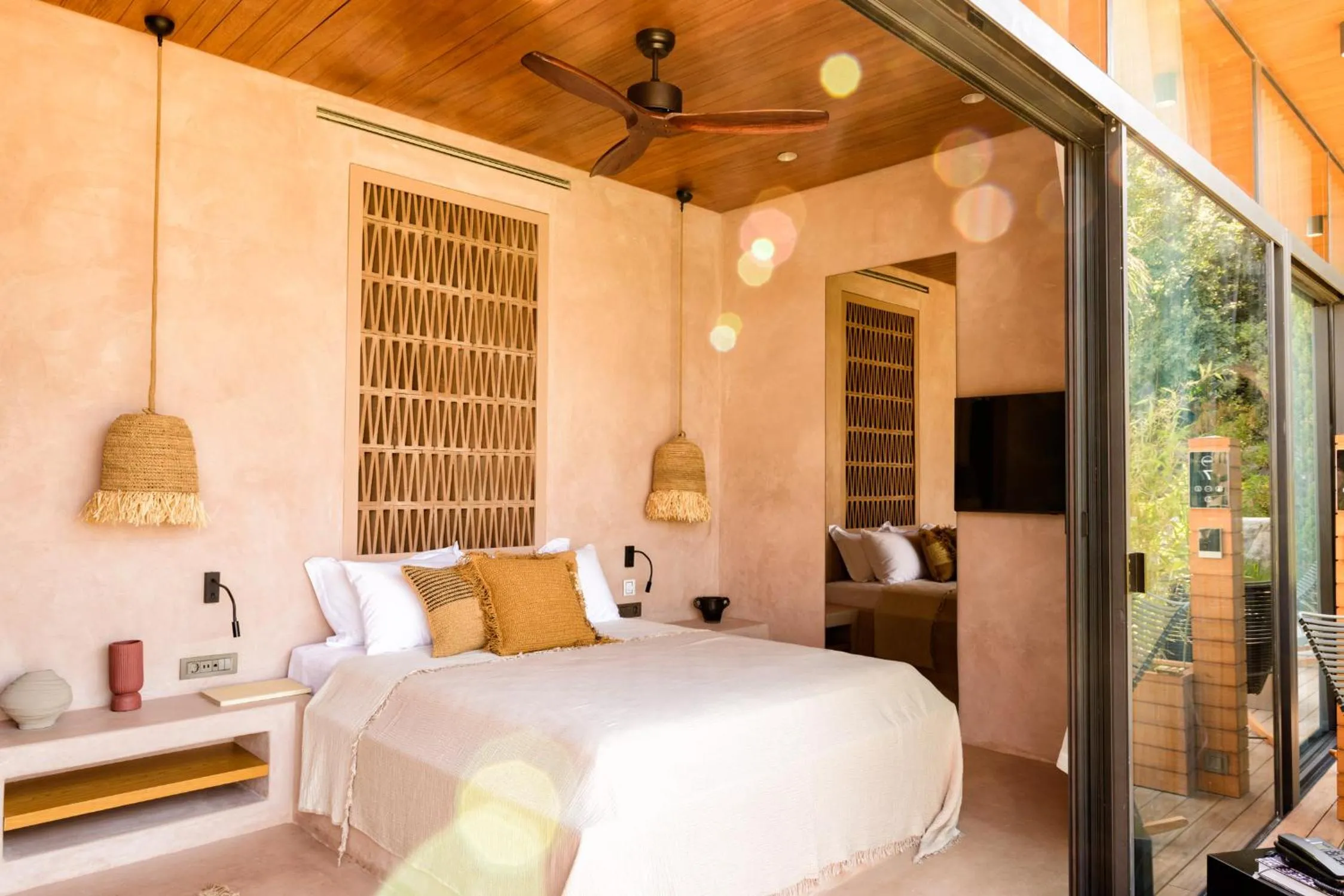 Bed in Birdcage 33 Hotel - Adult Only