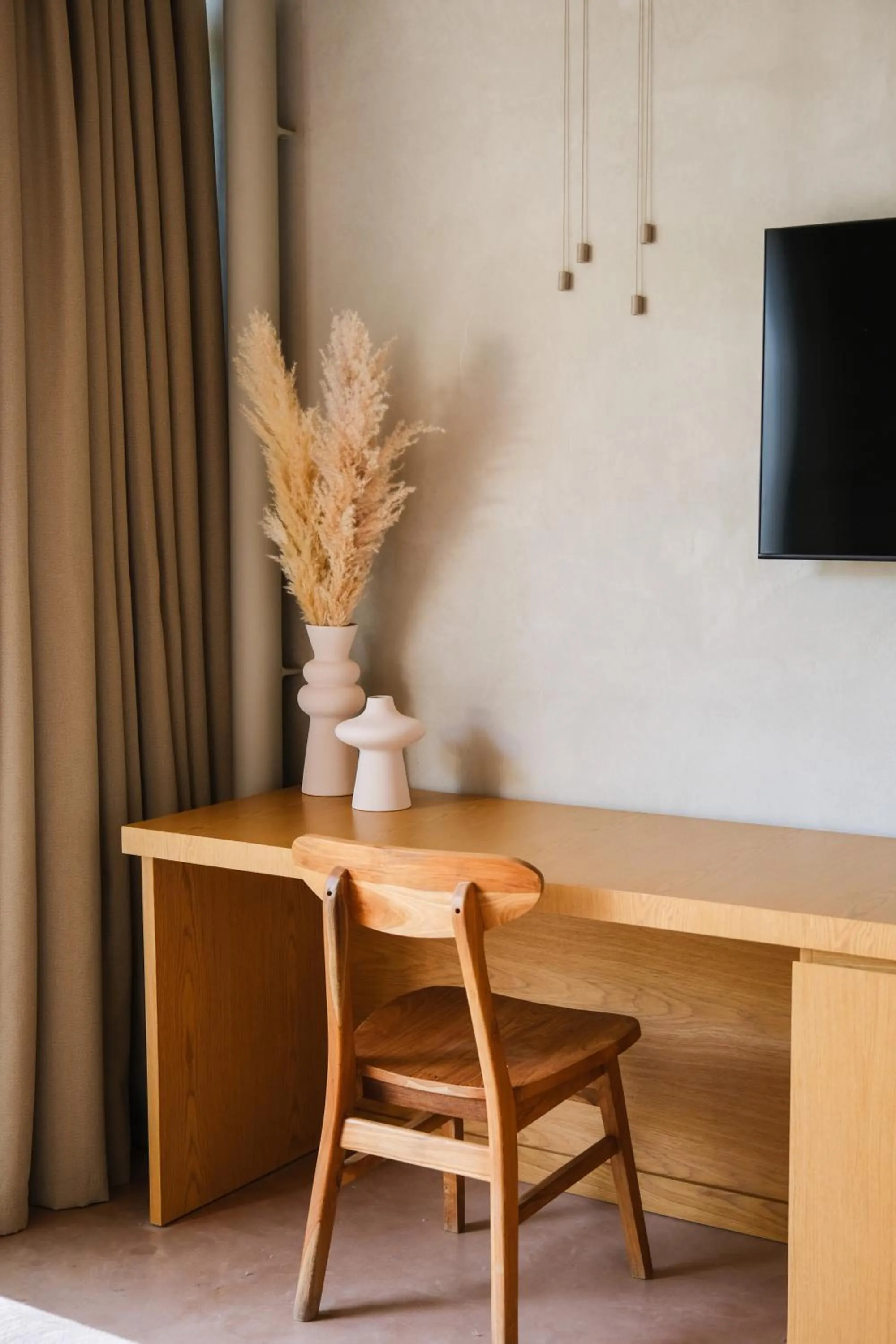 TV and multimedia in Birdcage 33 Hotel - Adult Only