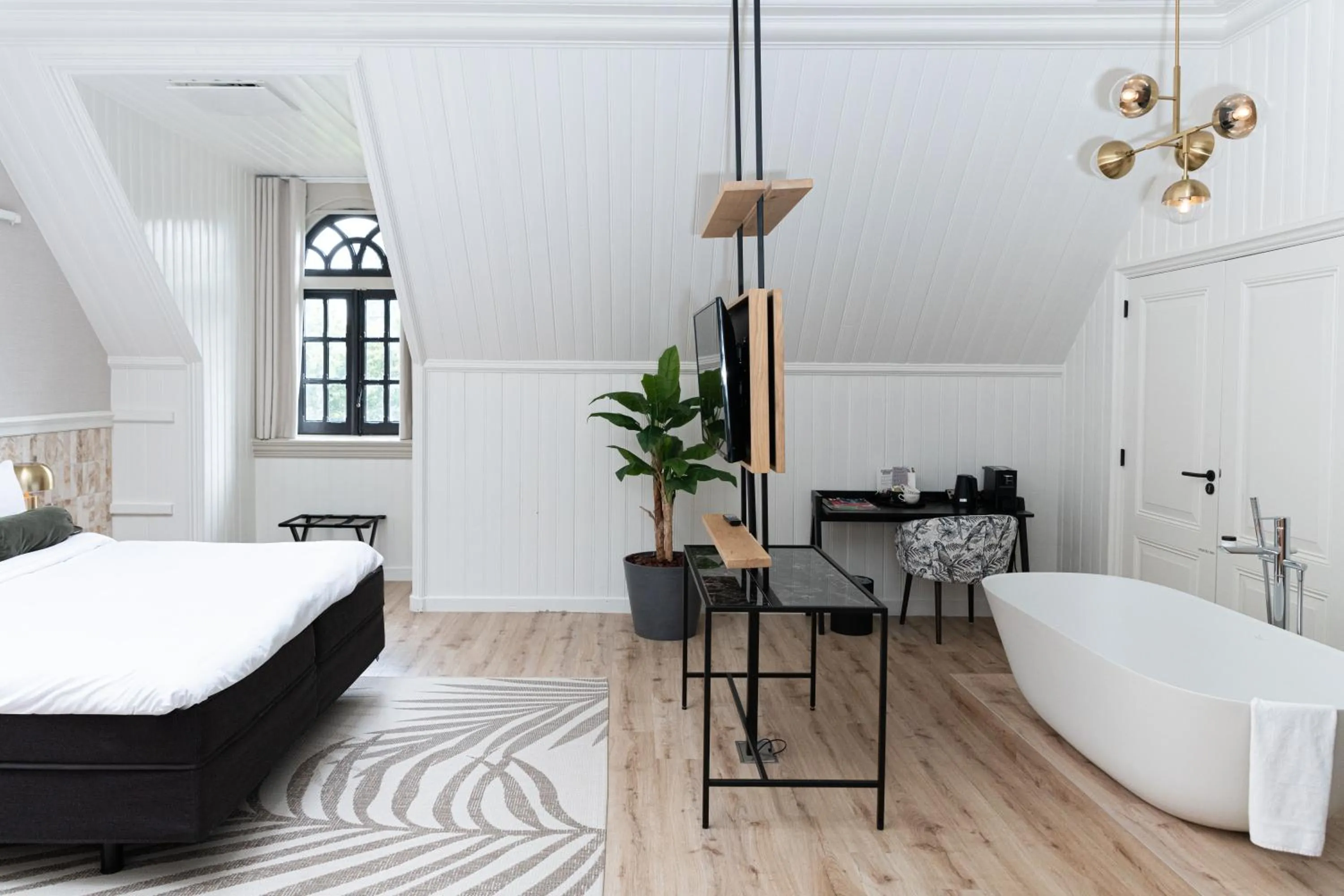 Bed in Hotel Botanique Breda