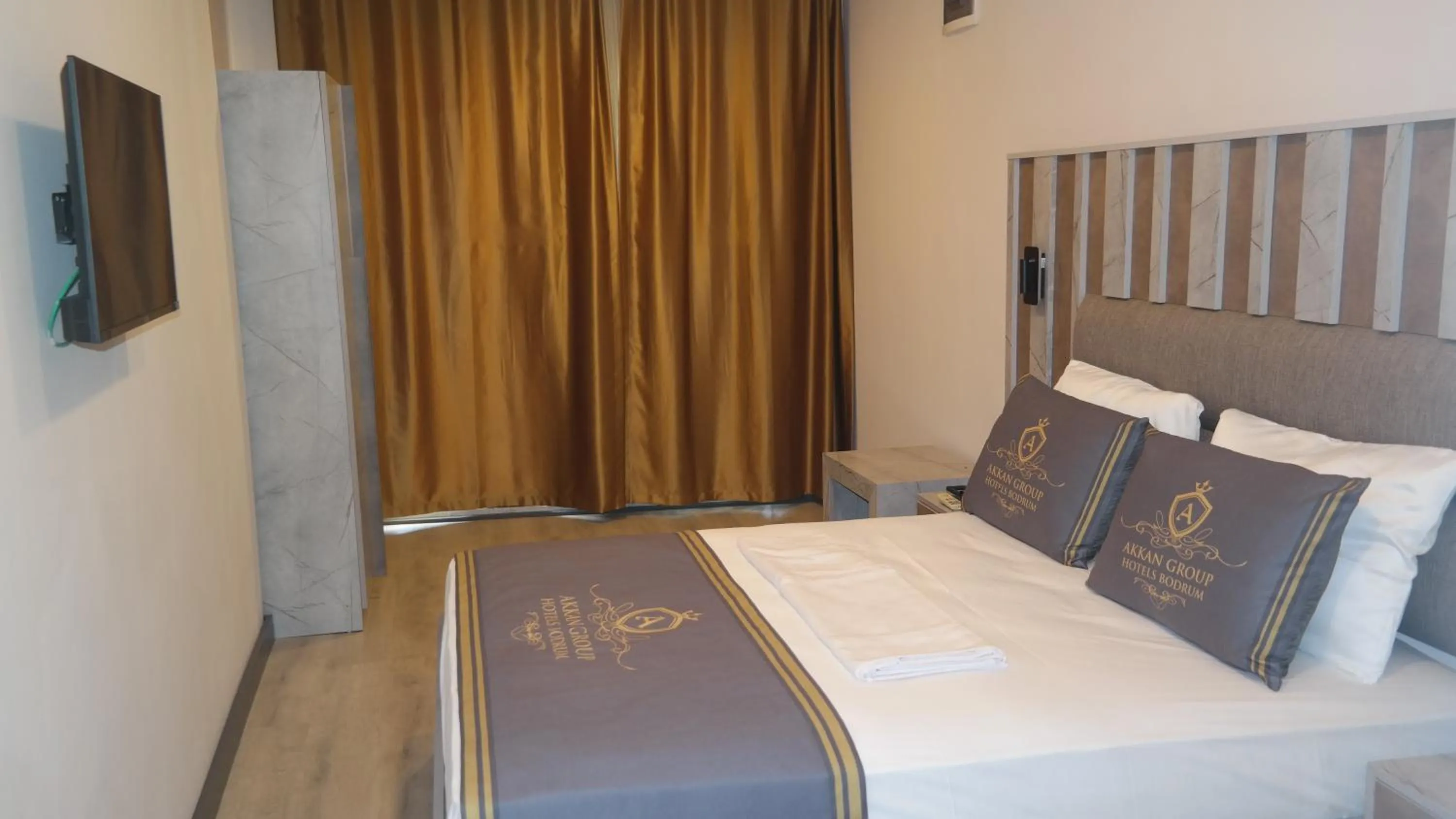 Bed in ByAKKAN HOTEL