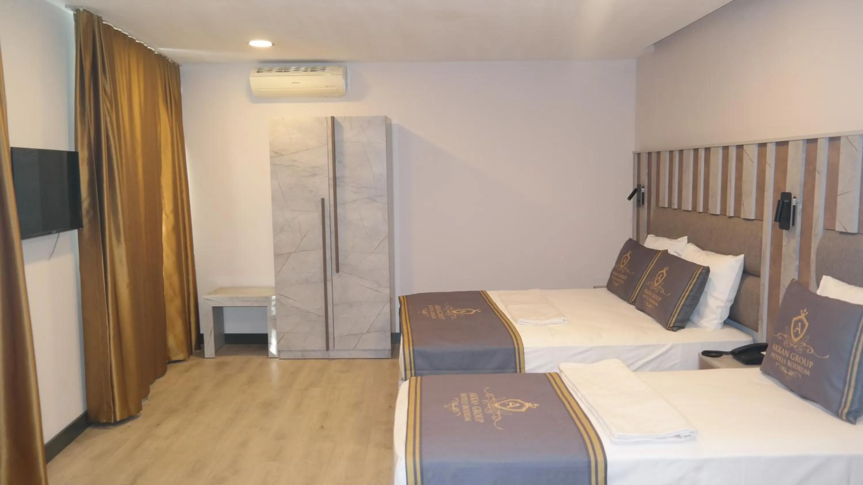 Bed in ByAKKAN HOTEL