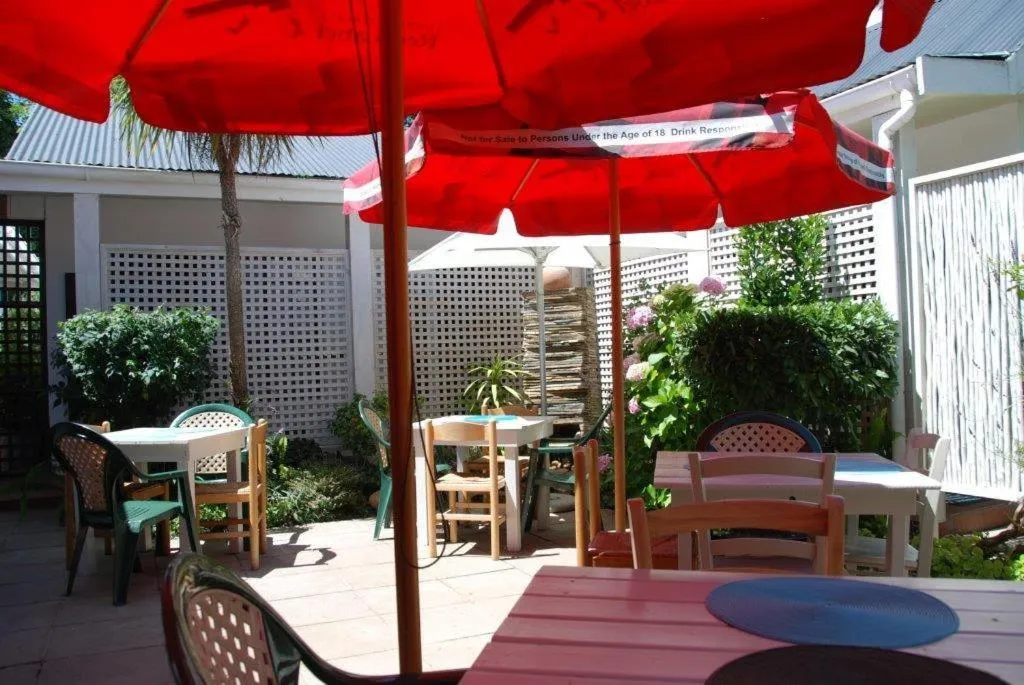 Restaurant/places to eat in Knysna Inn