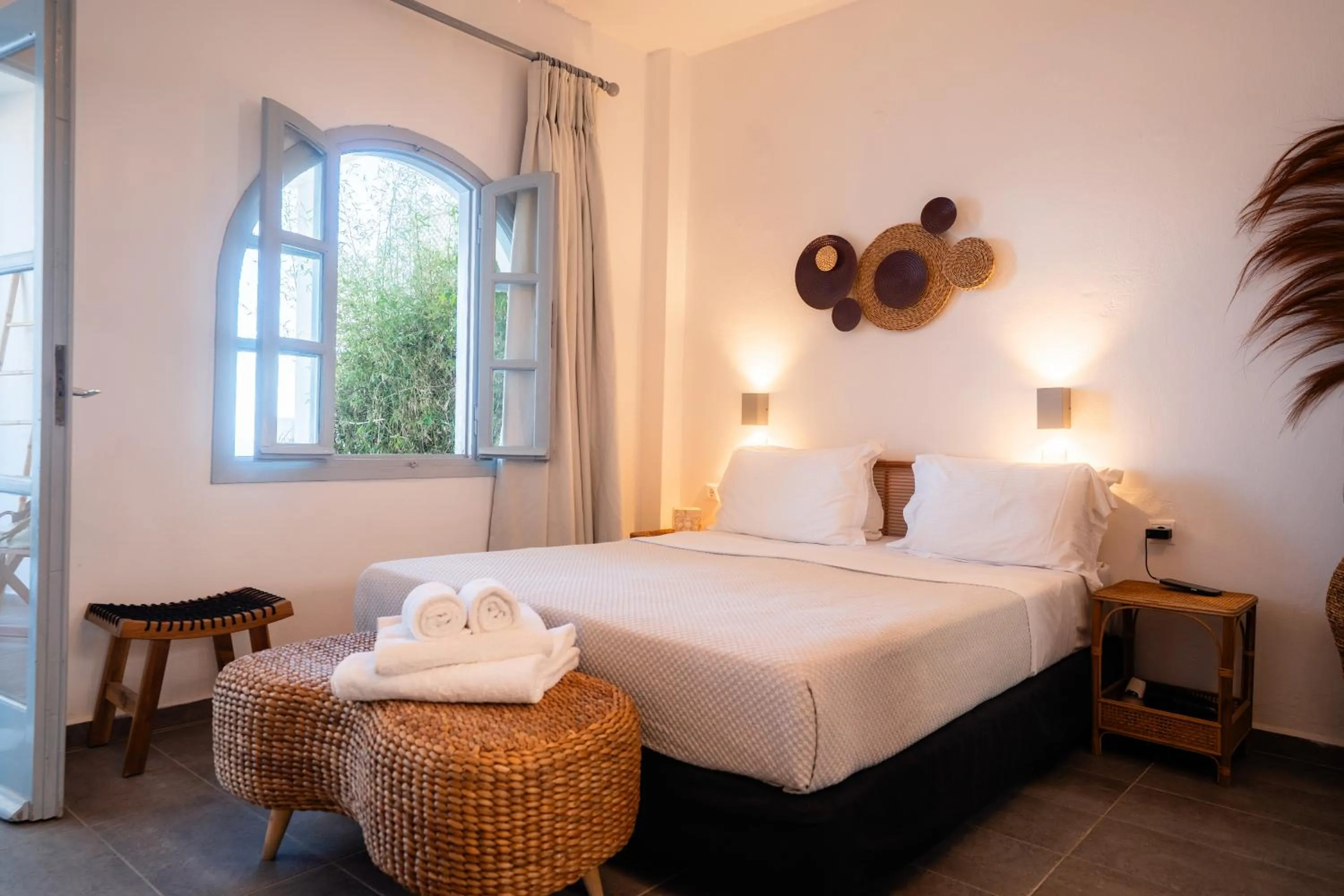 Bed in Divino Suites