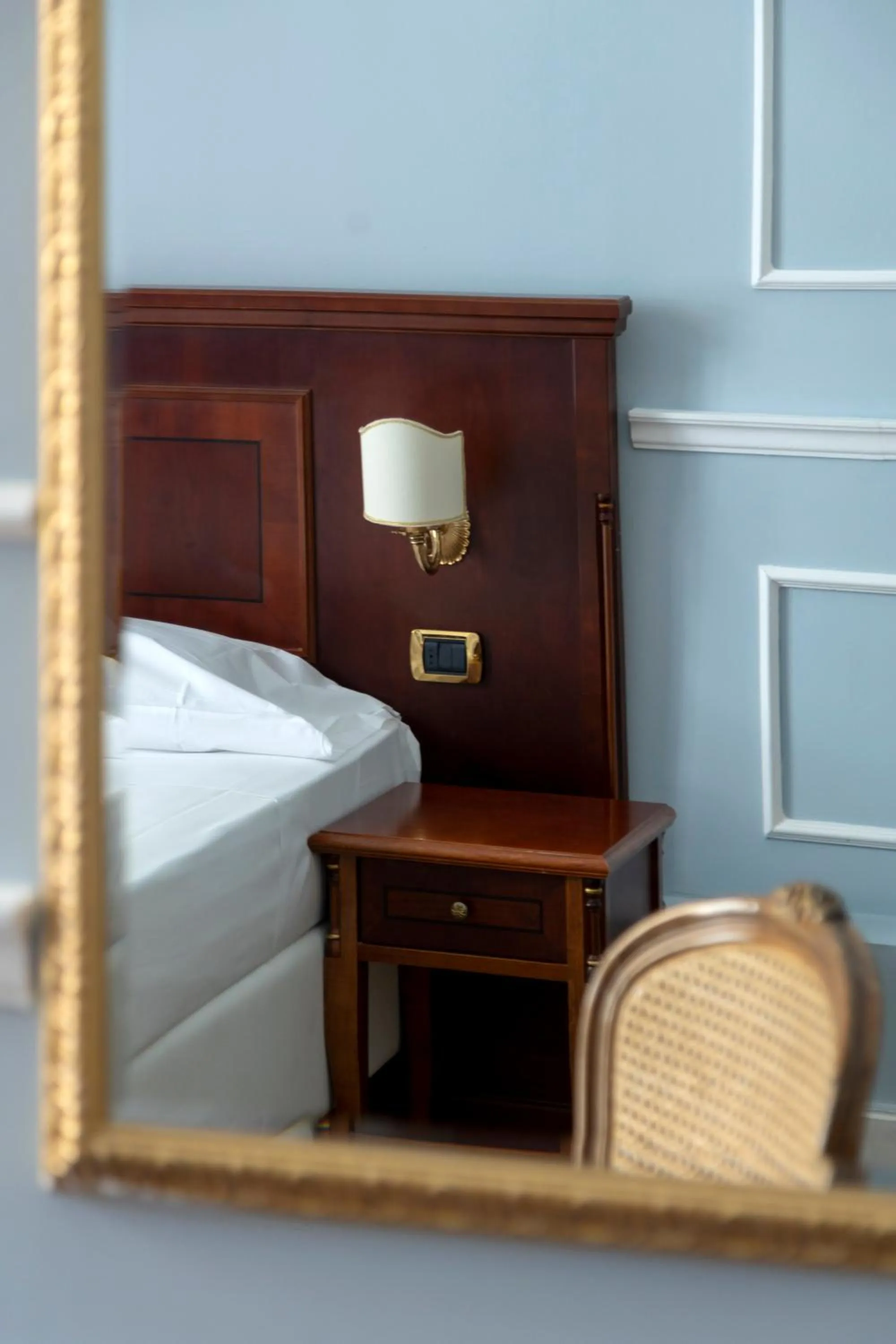 Bed in Napolit'amo Hotel Principe