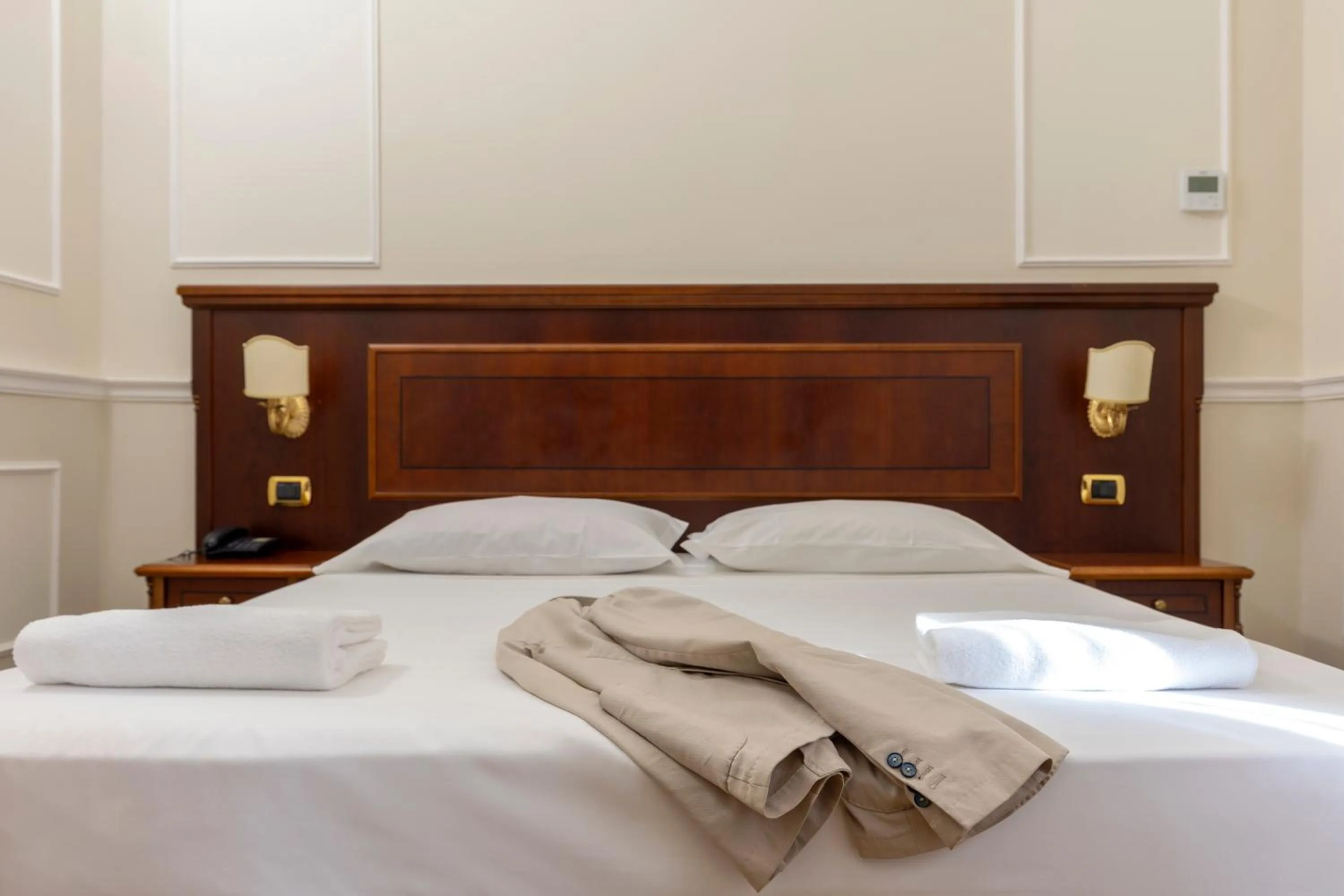 Bed in Napolit'amo Hotel Principe