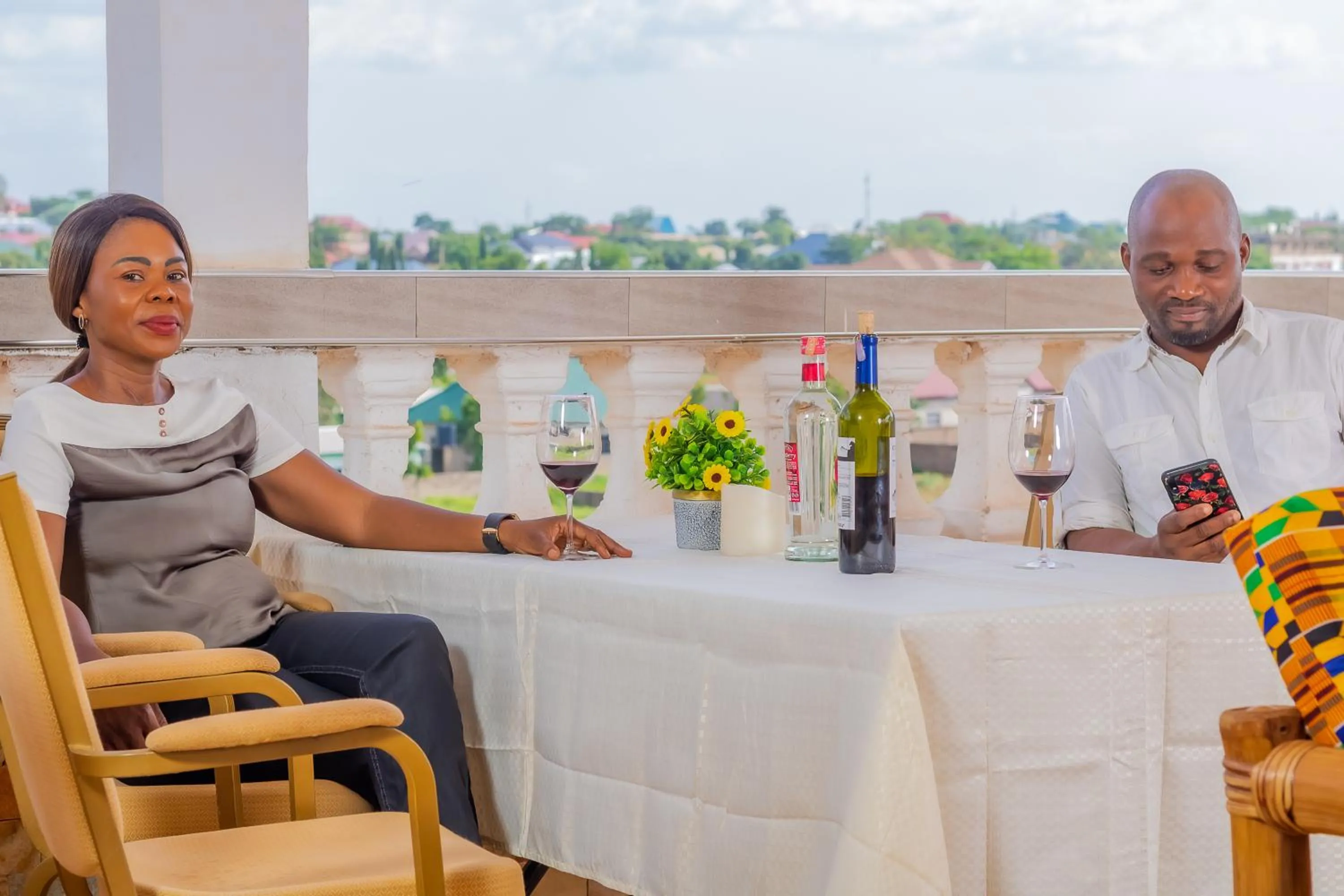 Restaurant/places to eat in Ruk's Hotel