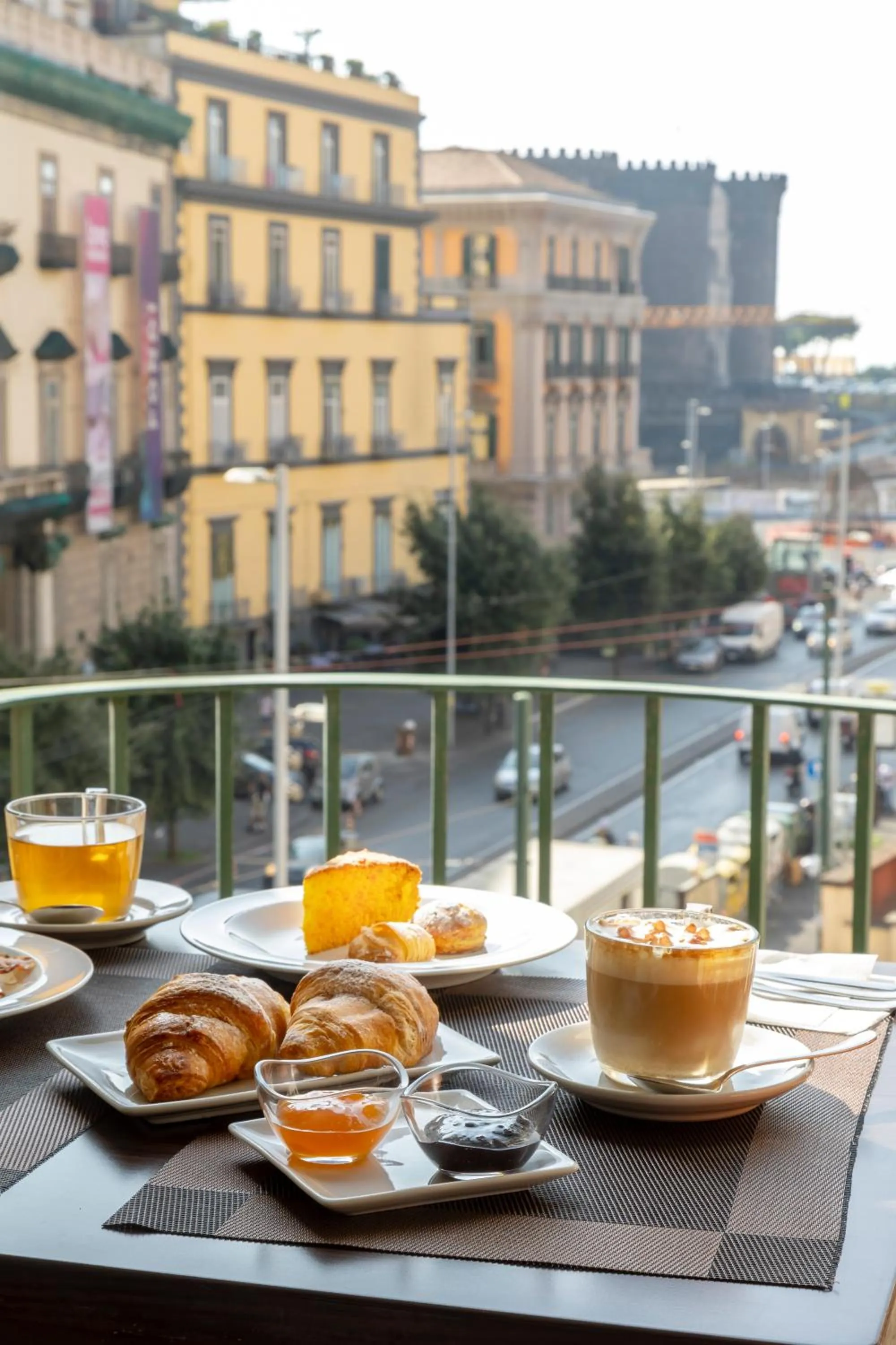 Breakfast in Napolit'amo Hotel Medina