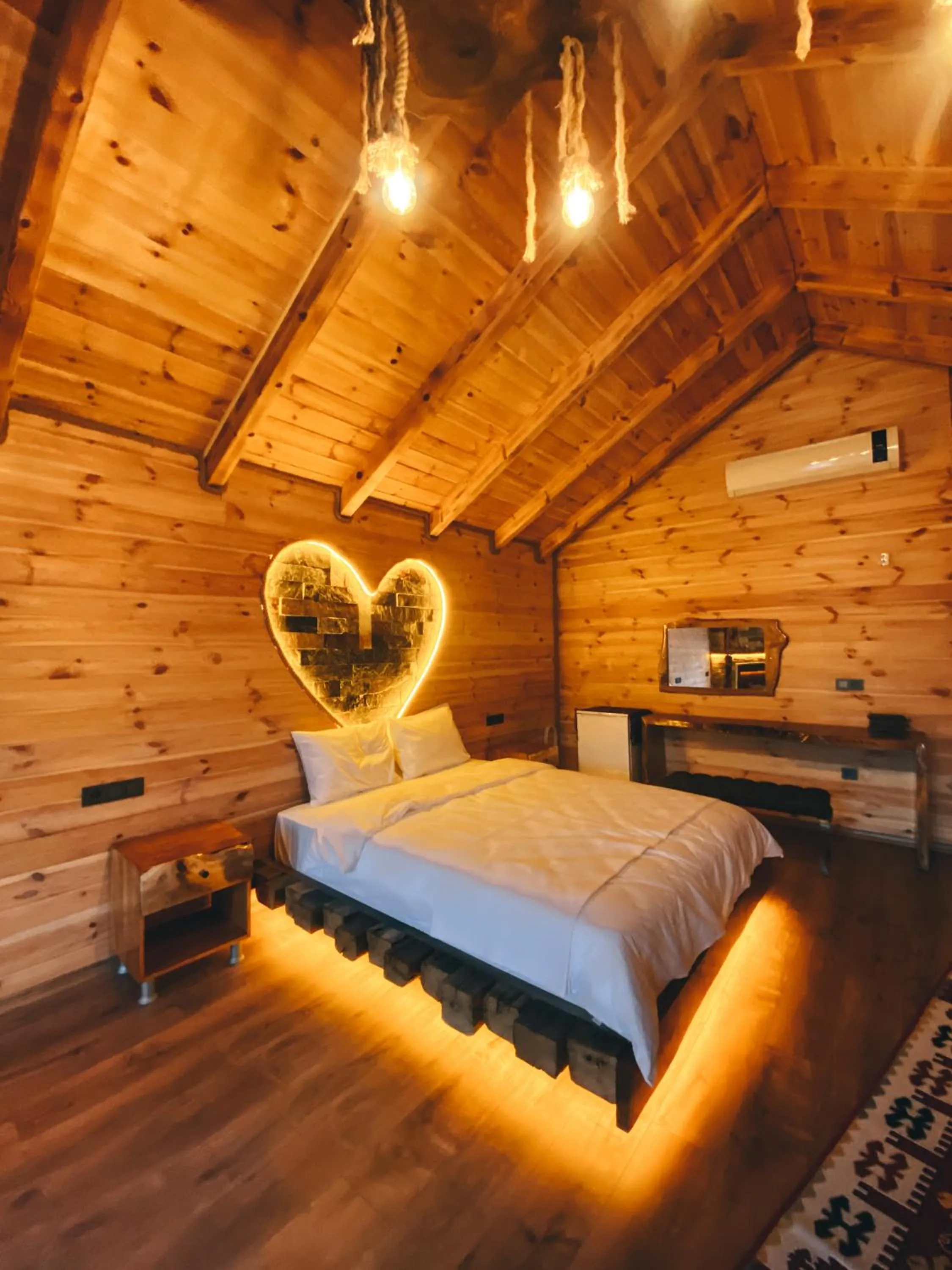 Bed in ZirvedeKal Suit Otel