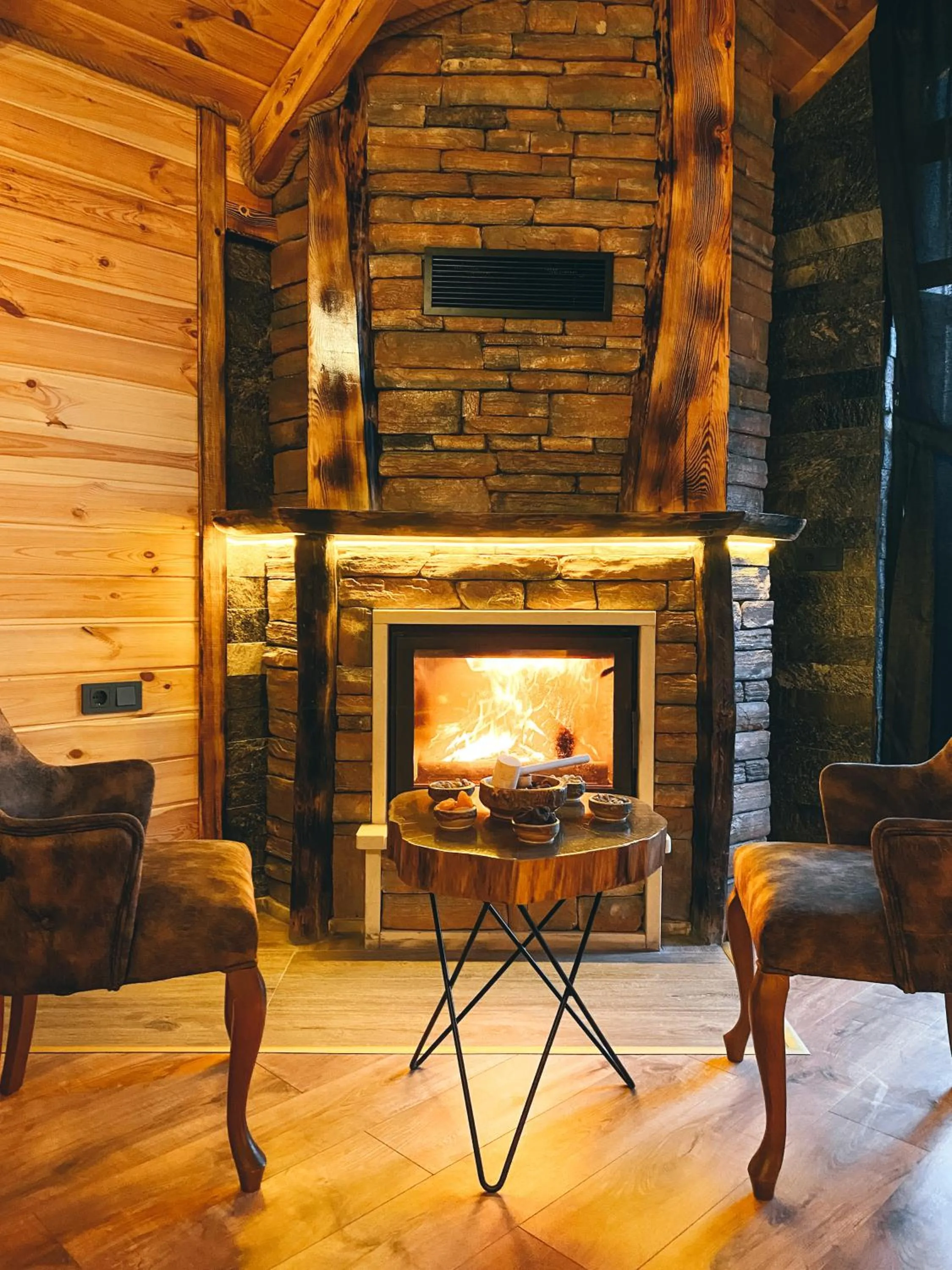 Living room in ZirvedeKal Suit Otel