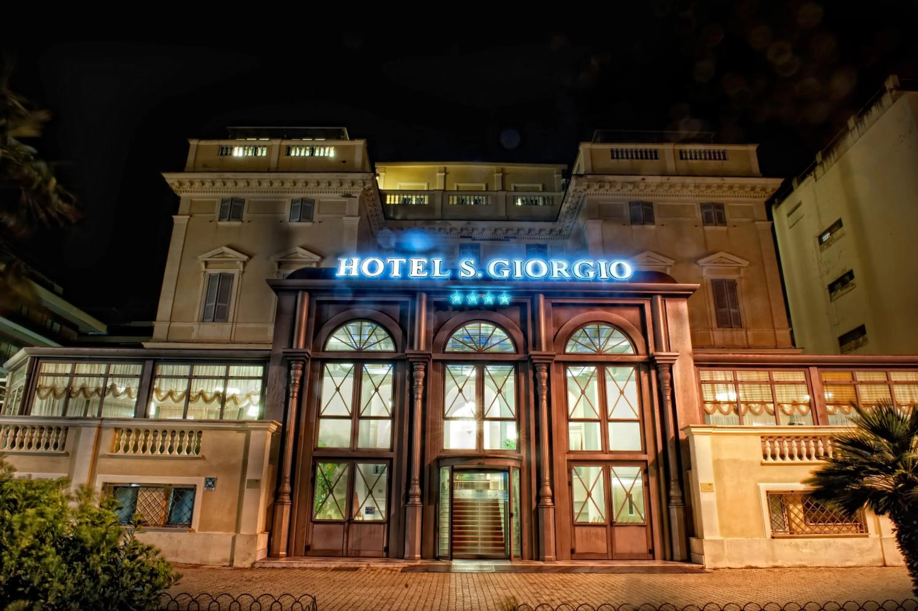 Facade/entrance in Hotel San Giorgio