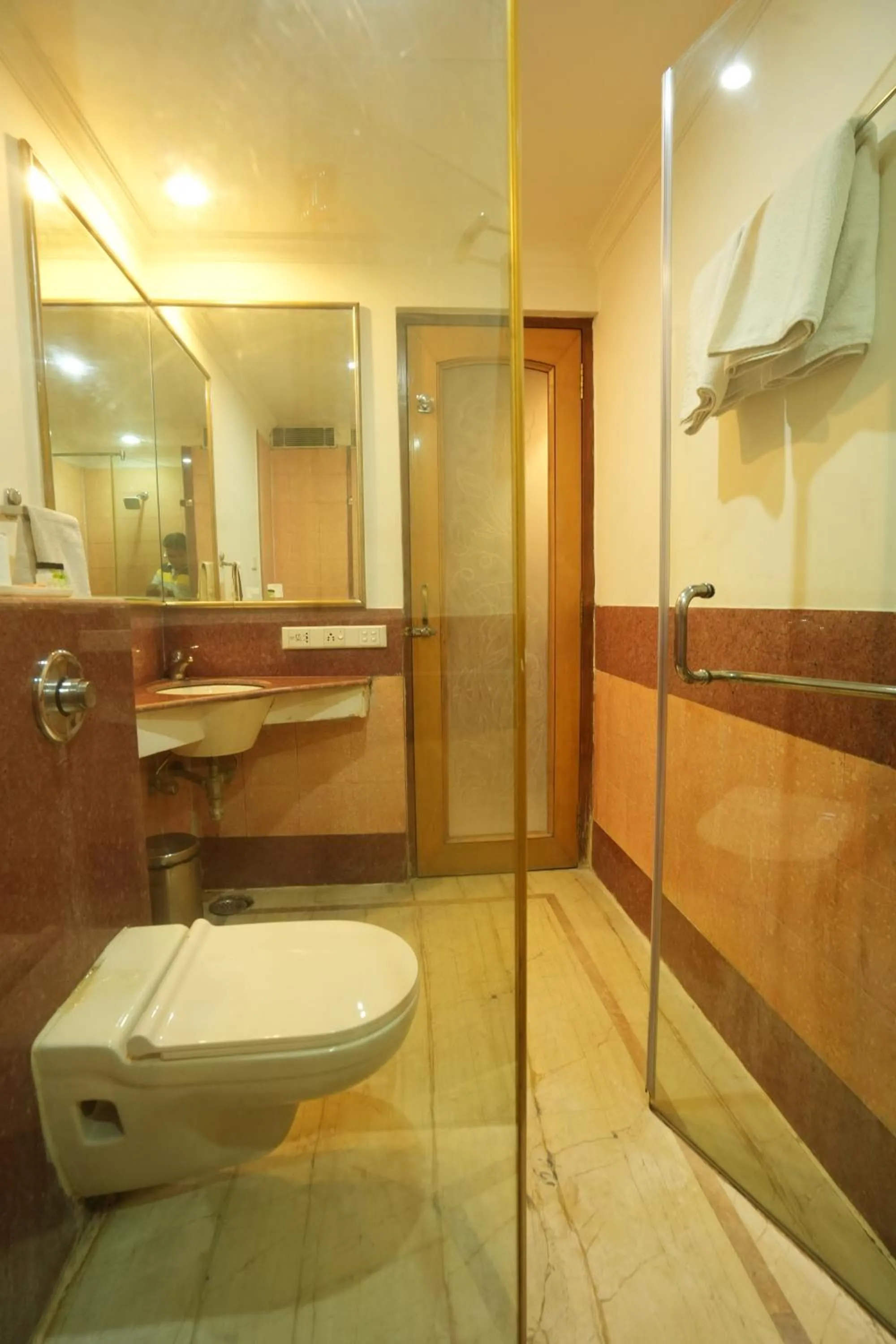 Bathroom in Hotel Maru Casa