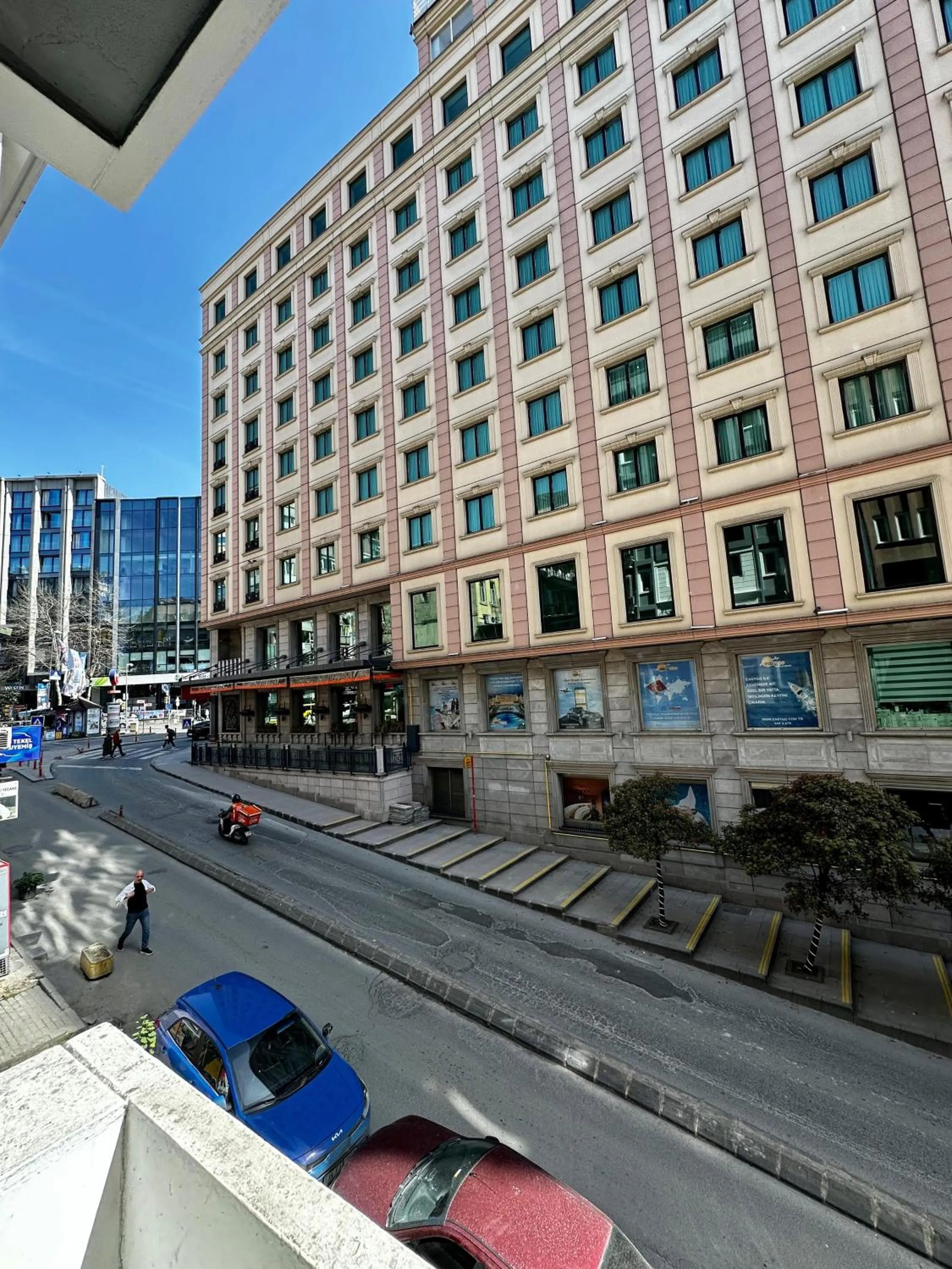 Day in Blueway Hotel Residence